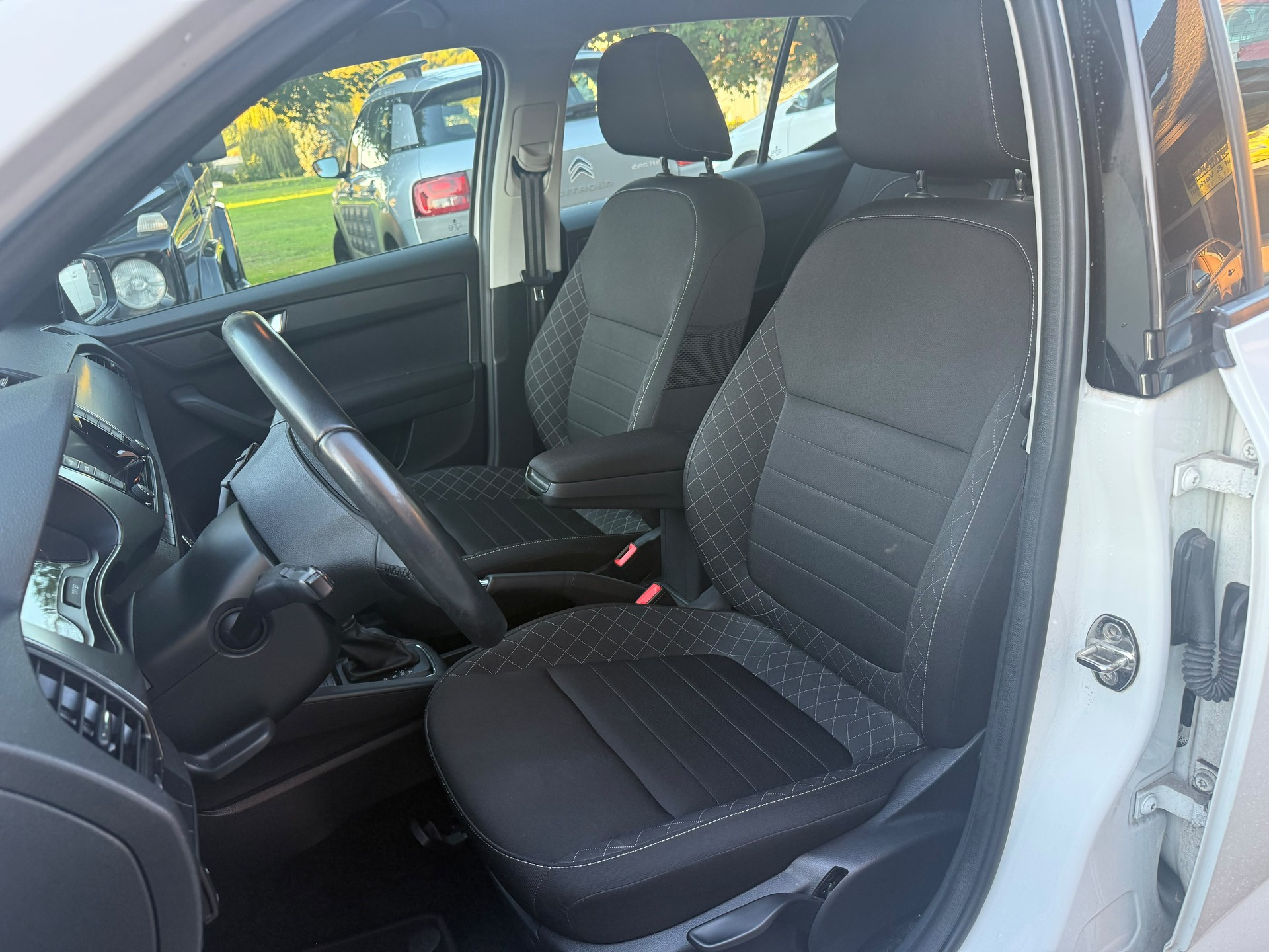 SKODA Fabia 1.2 TSI Style DSG-image-11