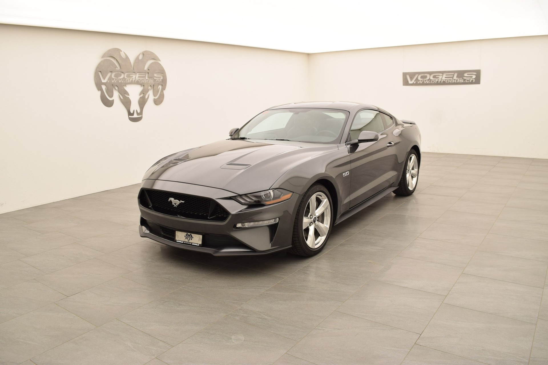 FORD Mustang GT 5.0-image-0