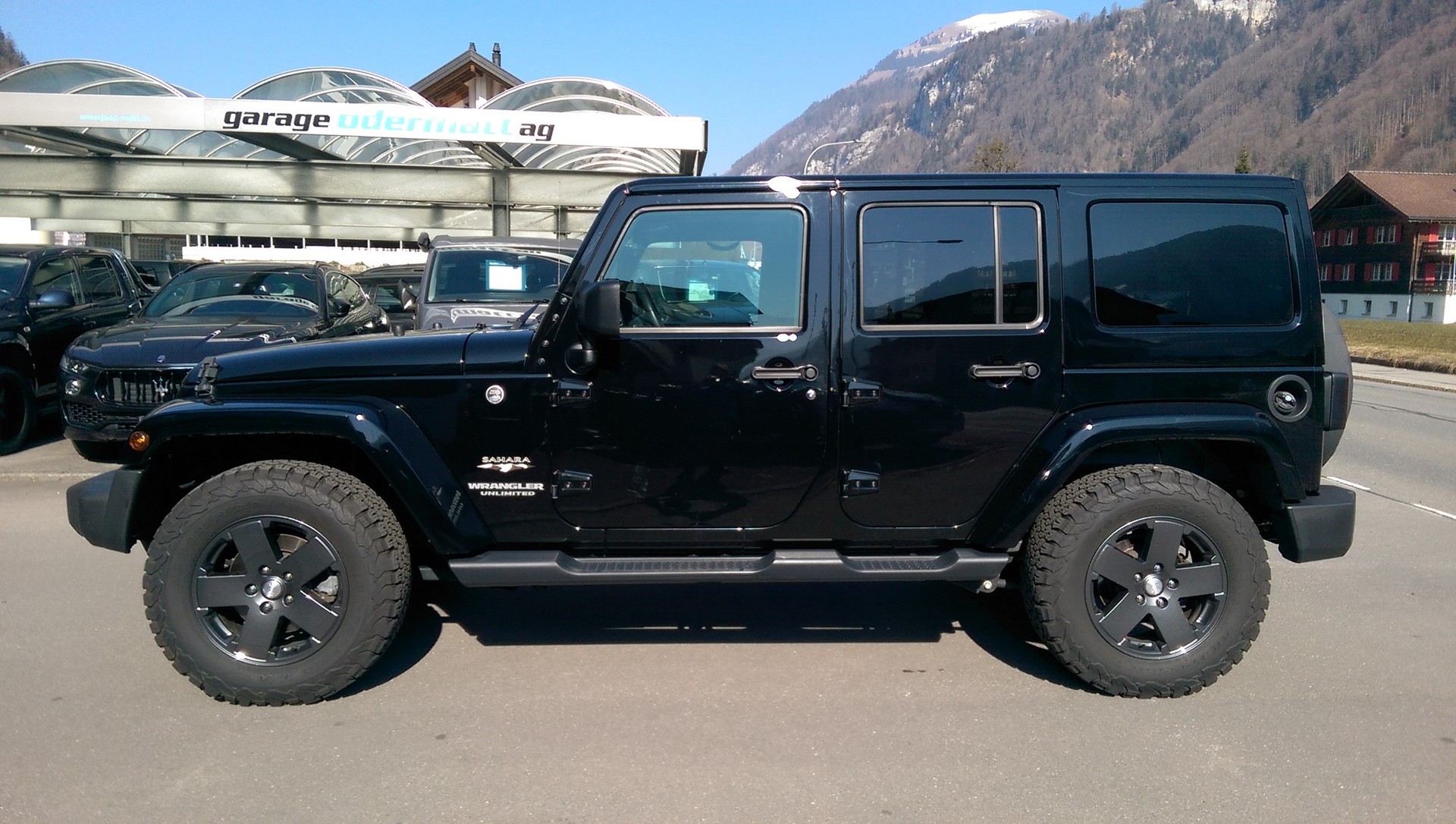 JEEP Wrangler 2.8CRD Unlimited Sahara Automatic-image-0