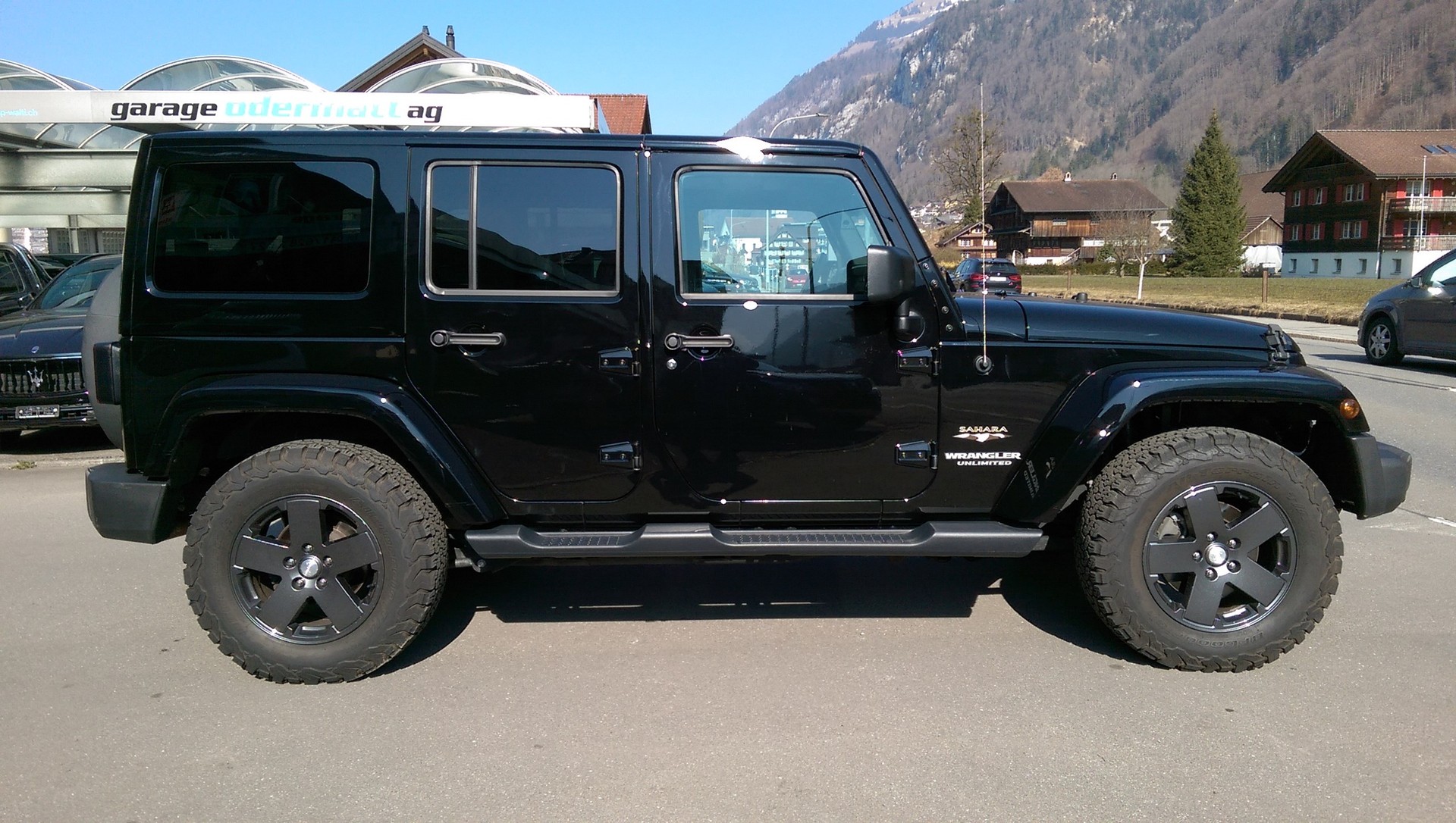 JEEP Wrangler 2.8CRD Unlimited Sahara Automatic-image-13