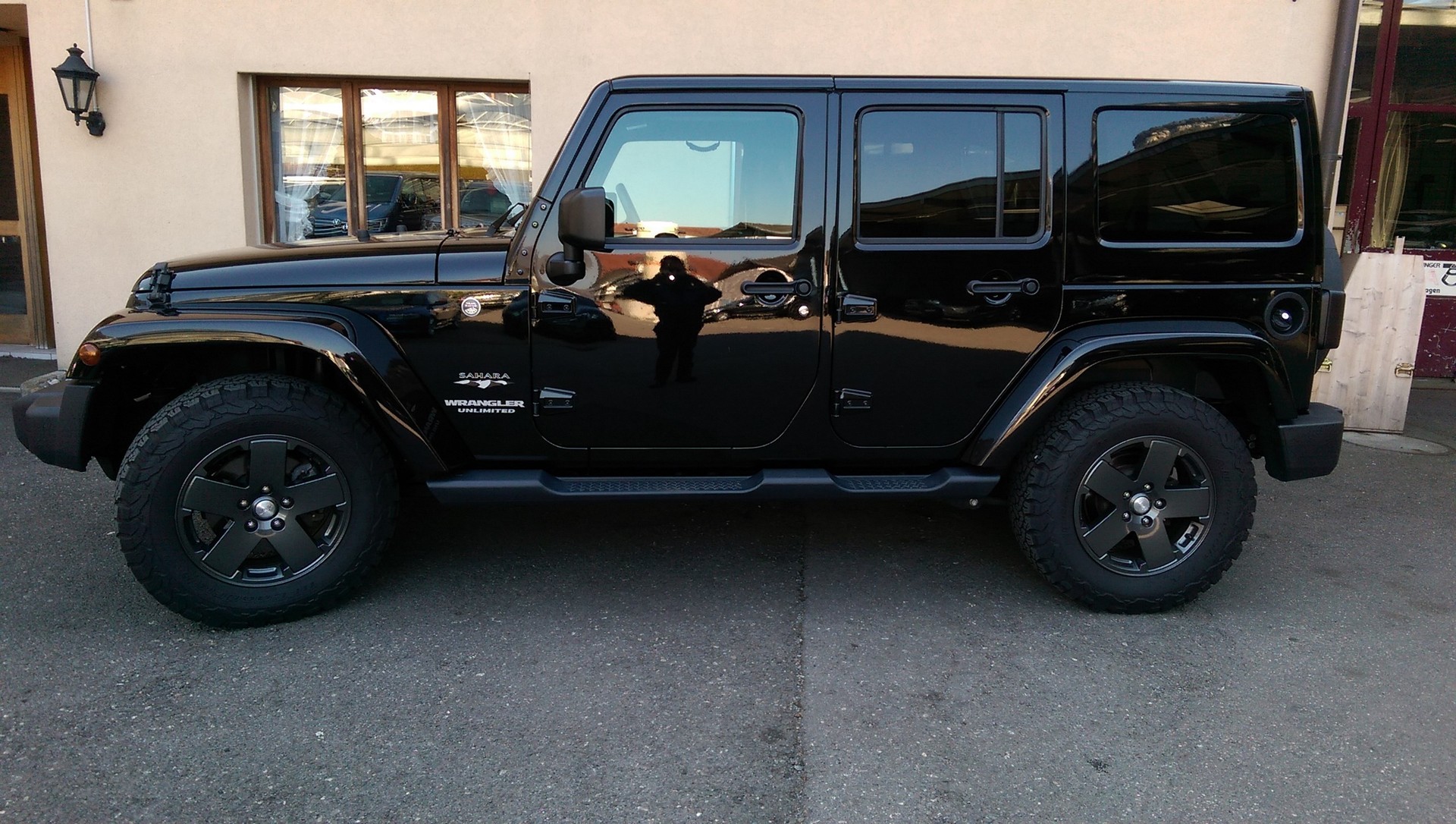 JEEP Wrangler 2.8CRD Unlimited Sahara Automatic-image-10
