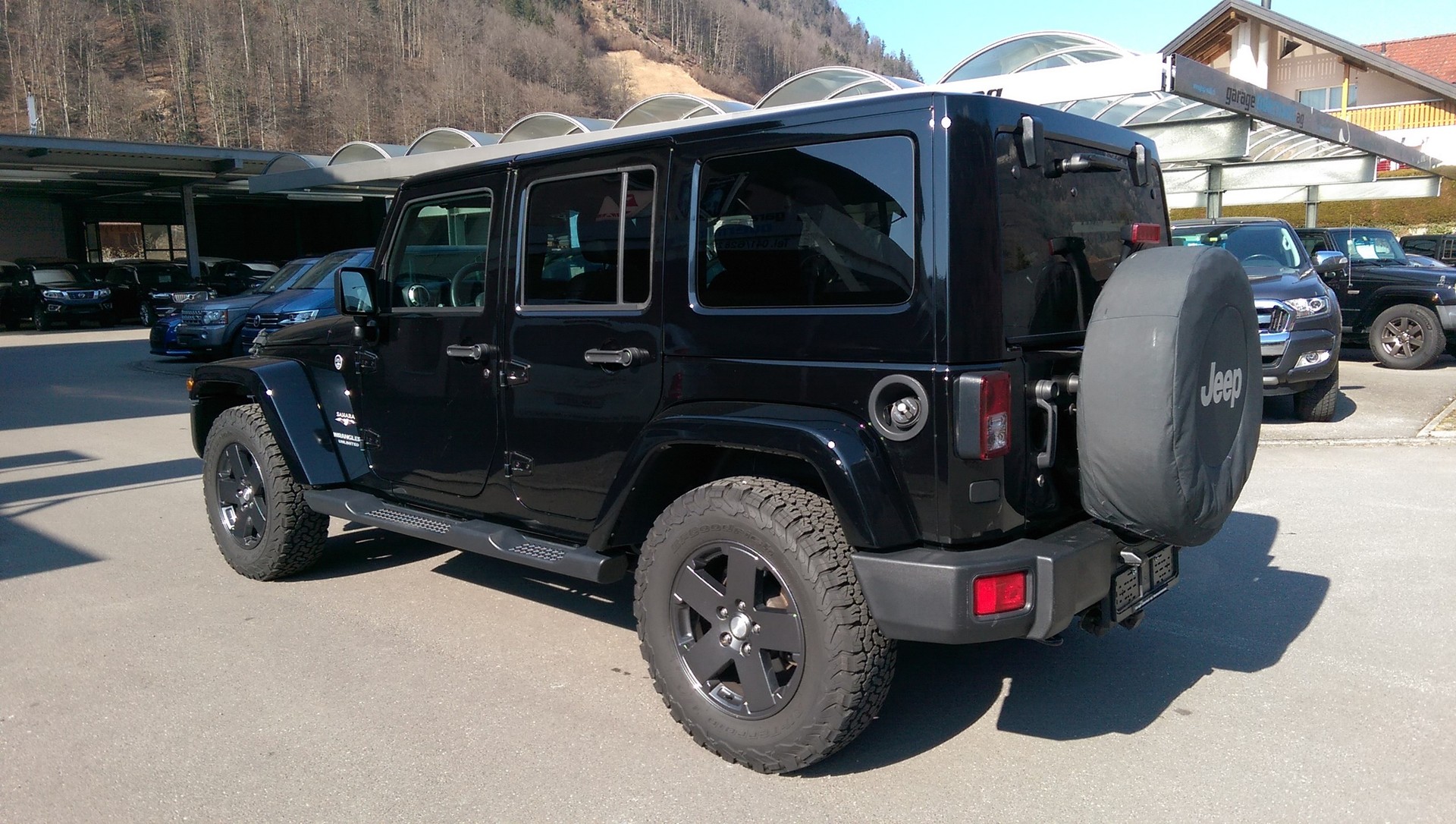 JEEP Wrangler 2.8CRD Unlimited Sahara Automatic-image-7