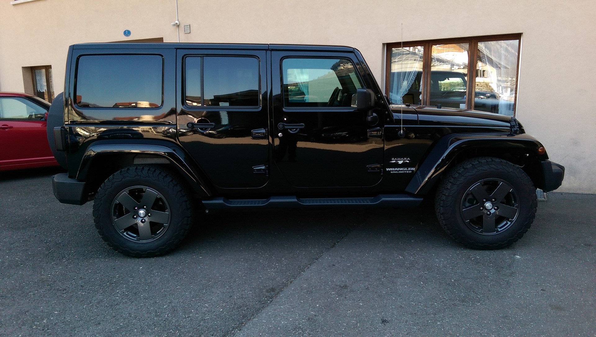 JEEP Wrangler 2.8CRD Unlimited Sahara Automatic-image-8