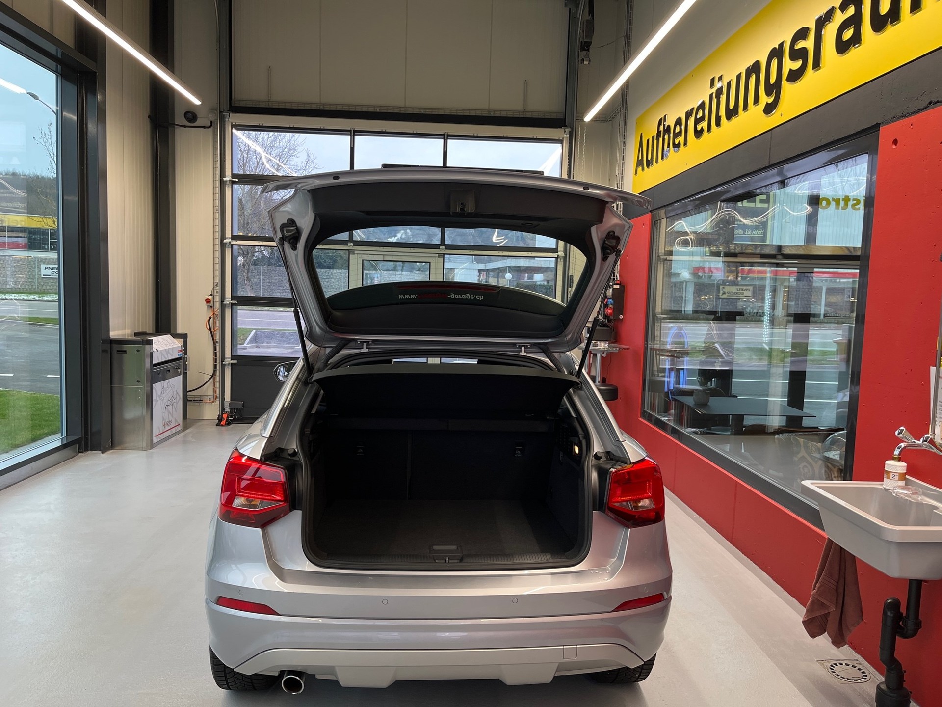 AUDI Q2 1.6 TDI sport S-tronic-image-5