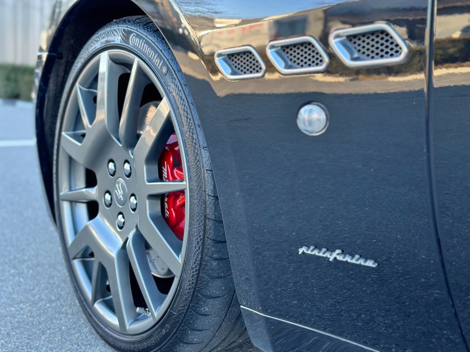 MASERATI GranTurismo S Automatica-image-11