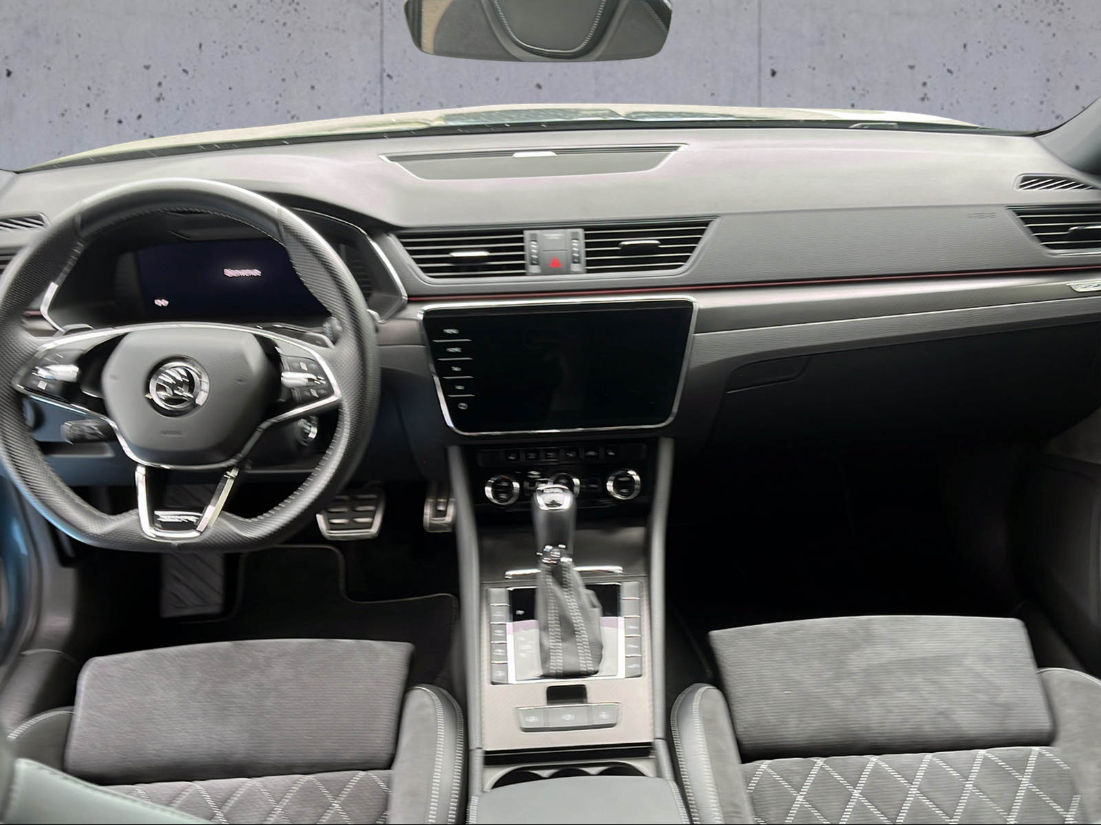 SKODA Superb 1.4 TSI Sport Line PHEV DSG-image-7