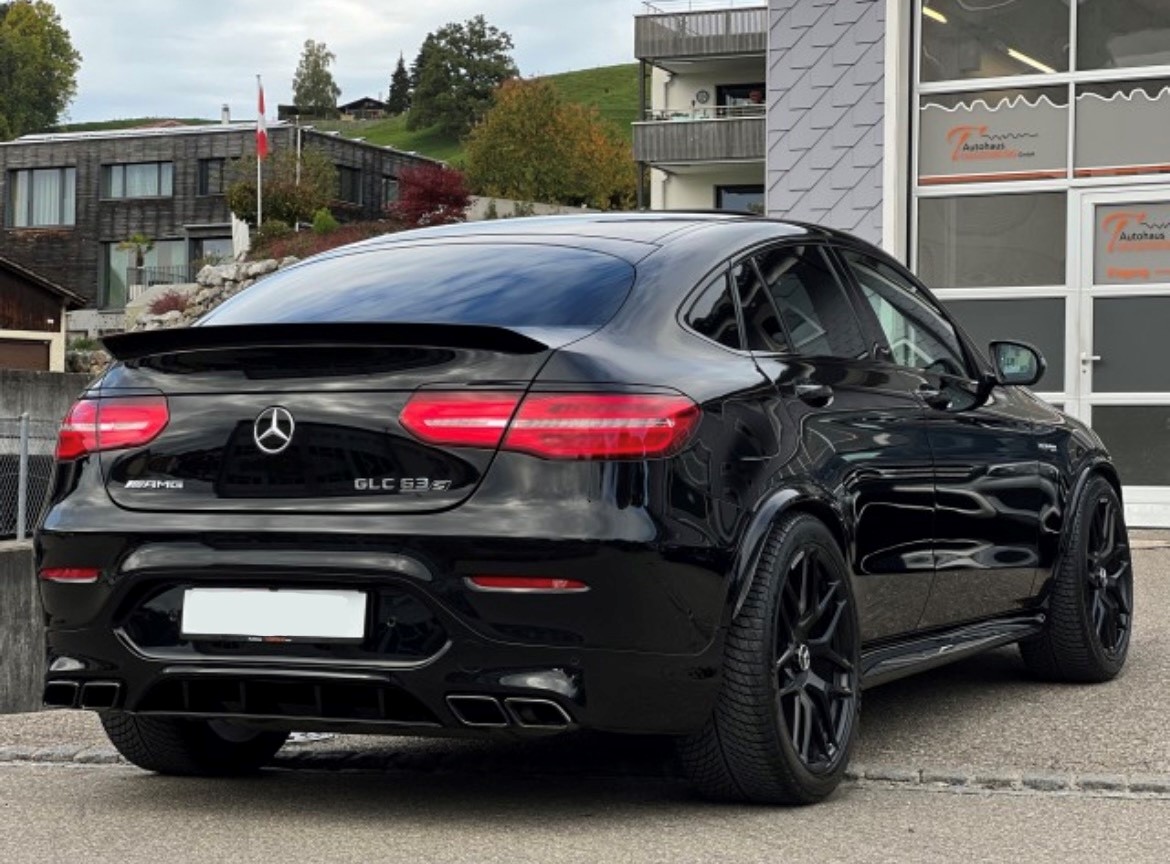 MERCEDES-BENZ GLC Coupé 63 S AMG 4Matic+ 9G-Tronic-image-2