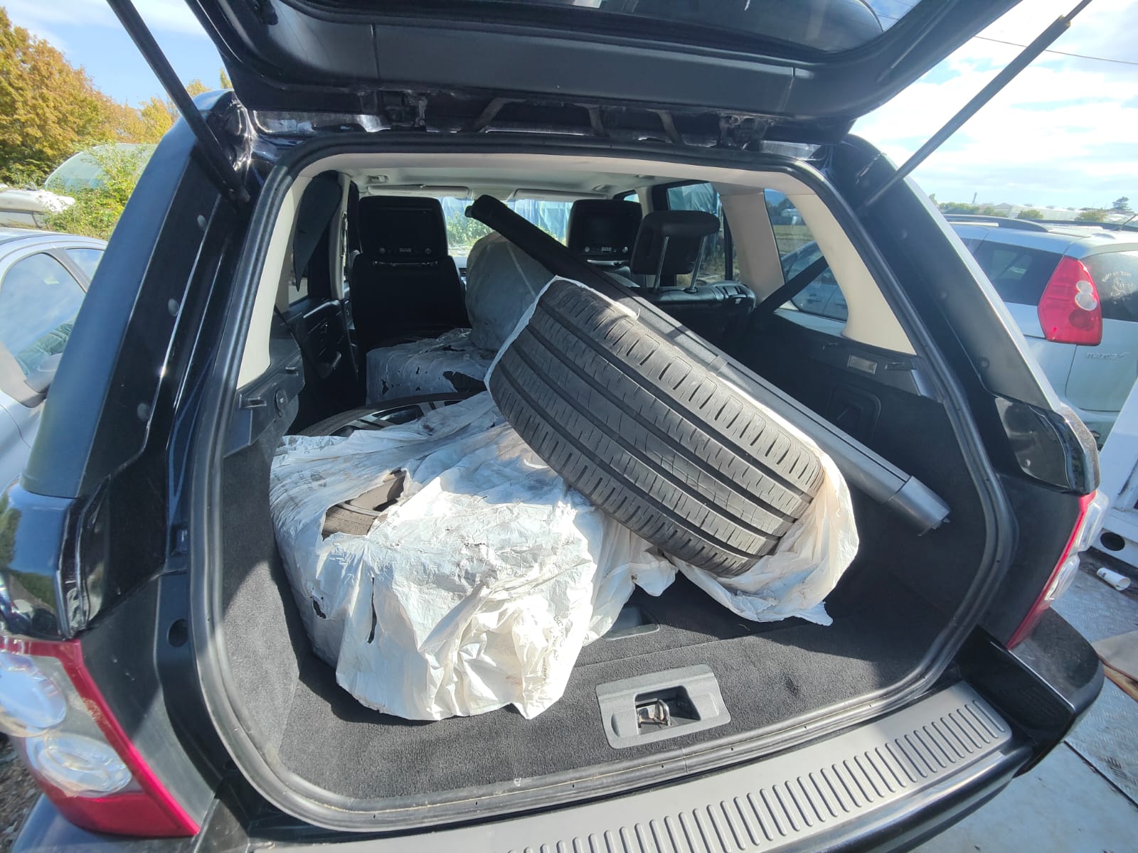 LAND ROVER Range Rover Sport 2.7 Td6 HSE Automatic-image-11