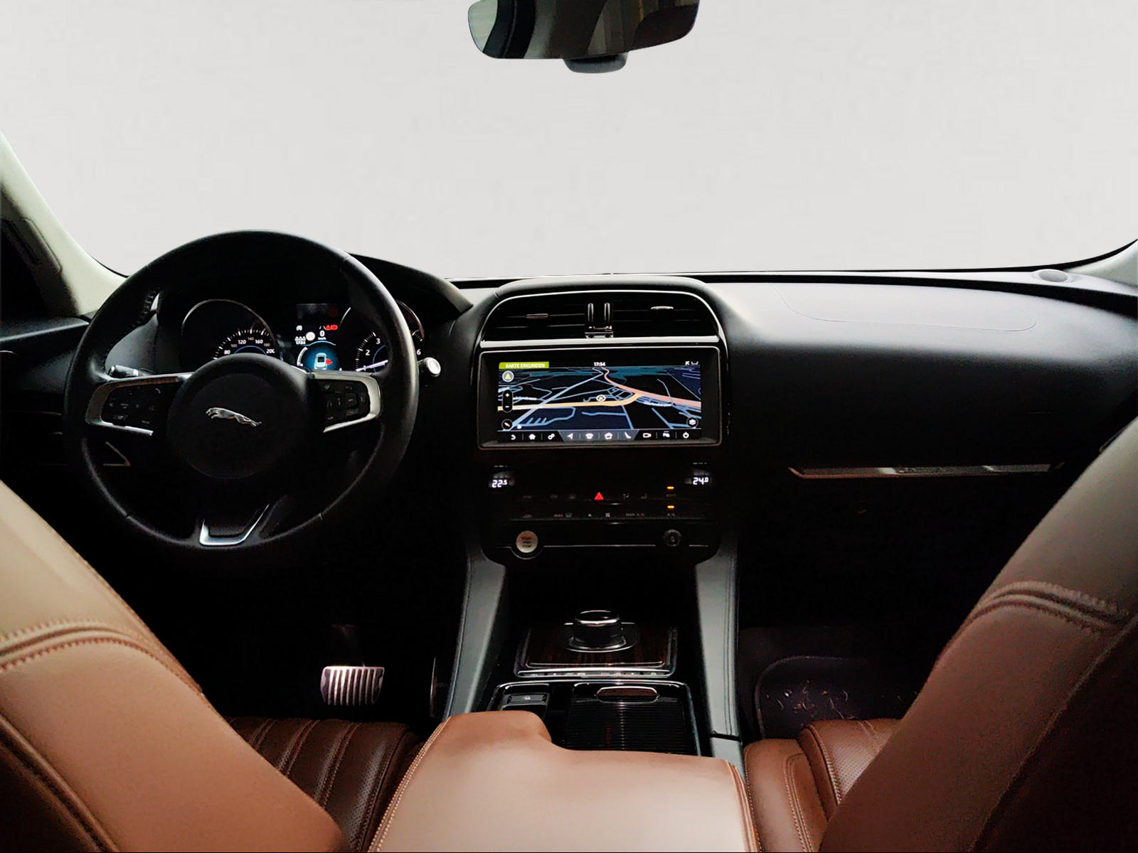 JAGUAR F-Pace 25t 2.0 Portfolio AWD Automatik-image-4