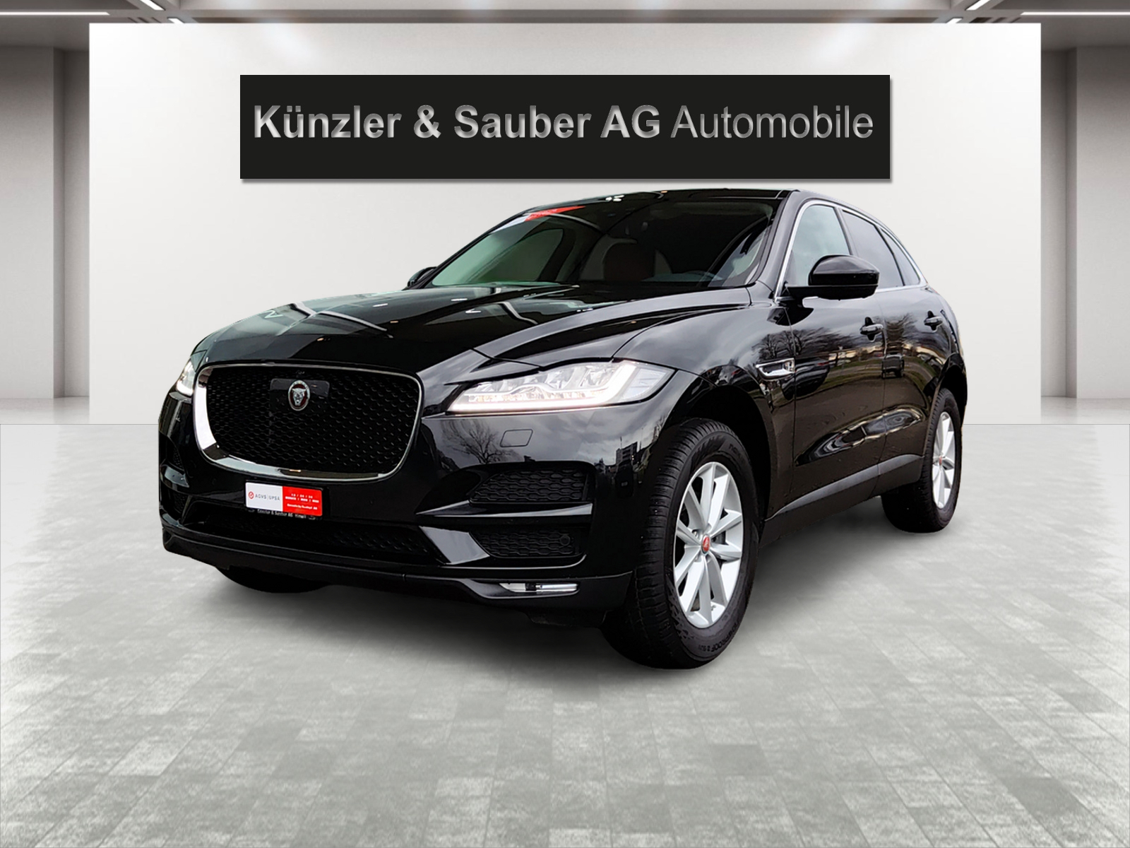 JAGUAR F-Pace 25t 2.0 Portfolio AWD Automatik-image-0