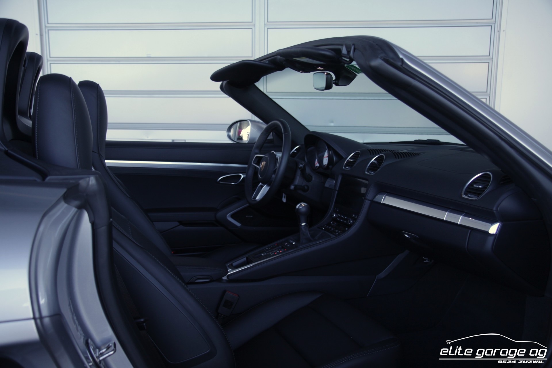 PORSCHE 718 Boxster S 2.5 Handschalter-image-15