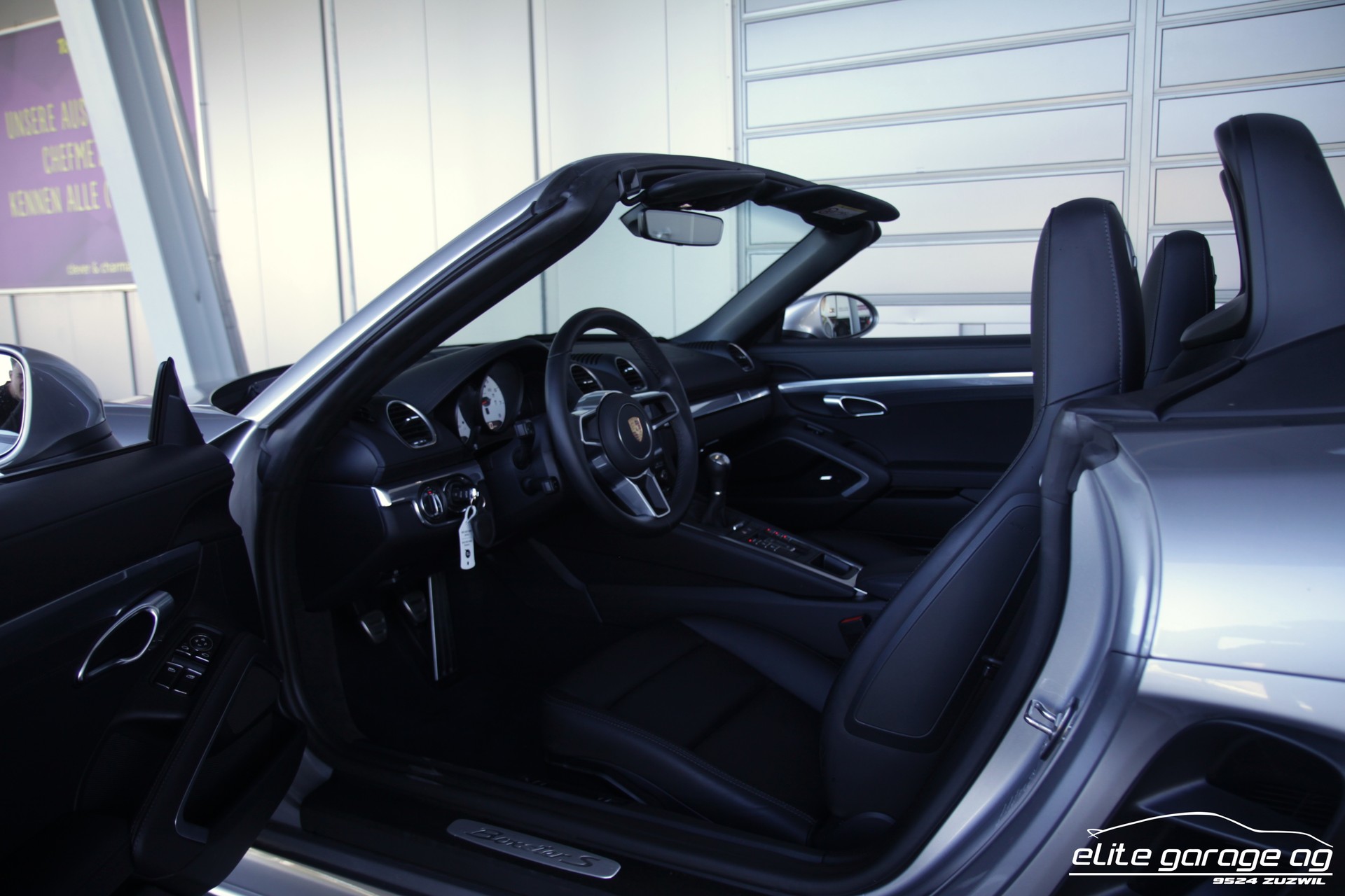 PORSCHE 718 Boxster S 2.5 Handschalter-image-13