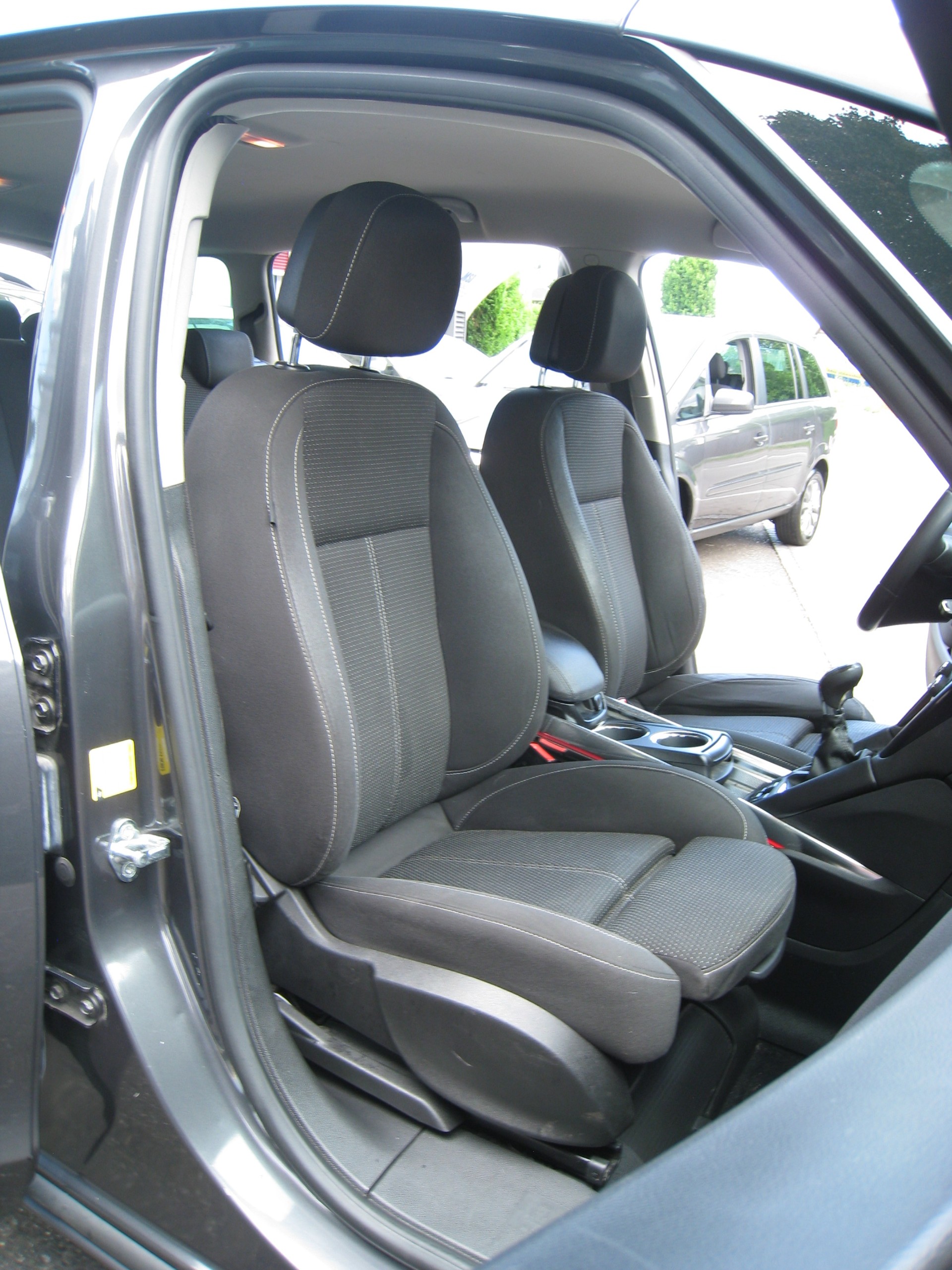 OPEL Zafira Tourer 2.0 CDTi Enjoy Start&Stop-image-12