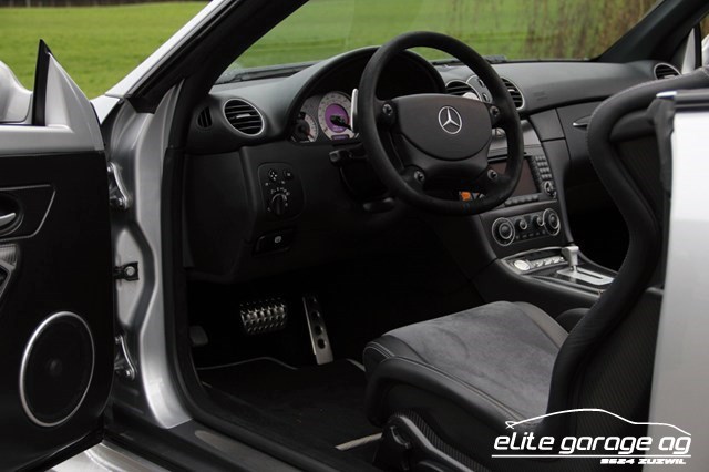 MERCEDES-BENZ CLK DTM AMG CABRIOLET-image-4