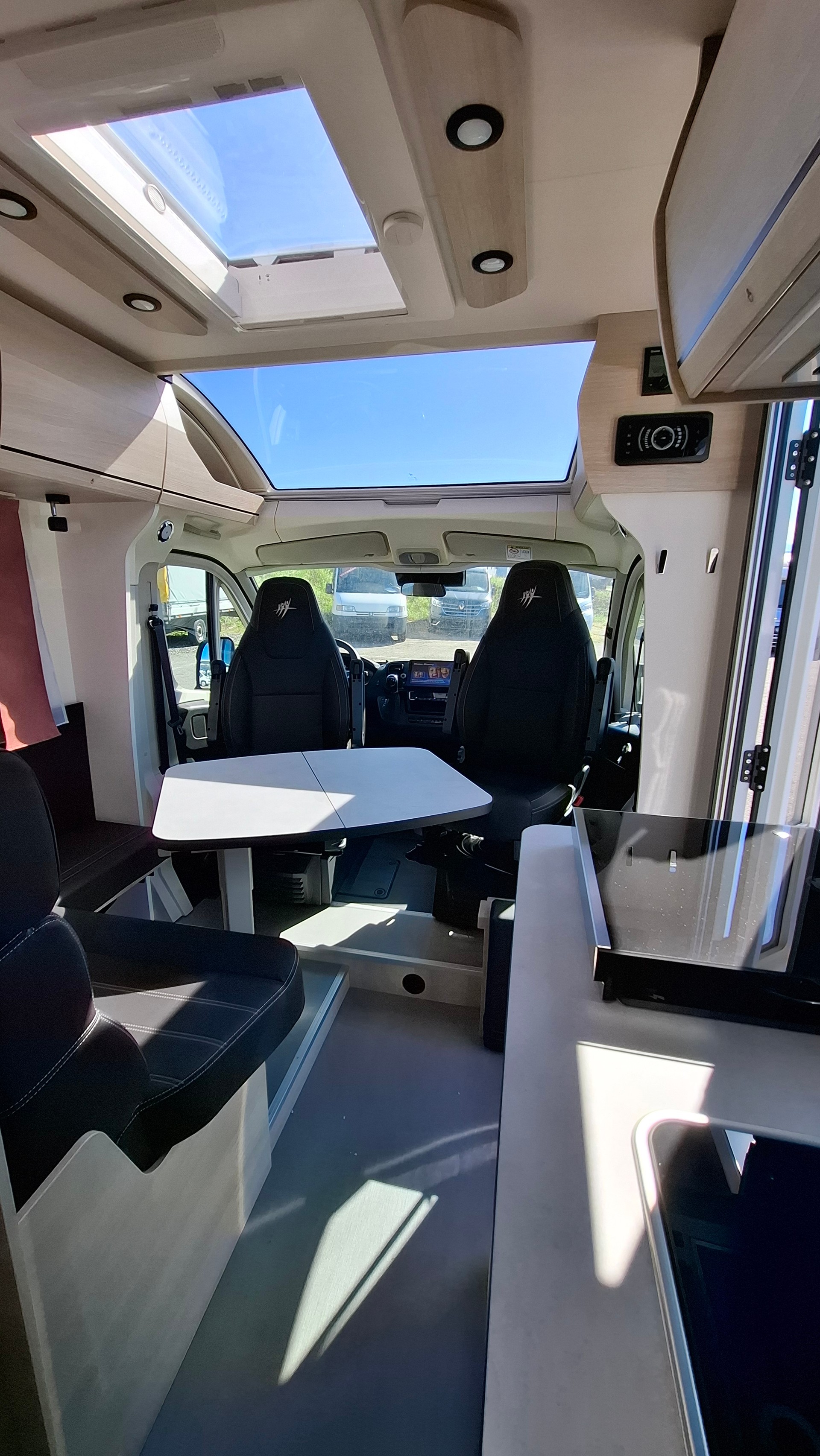 RAPIDO C55-image-5