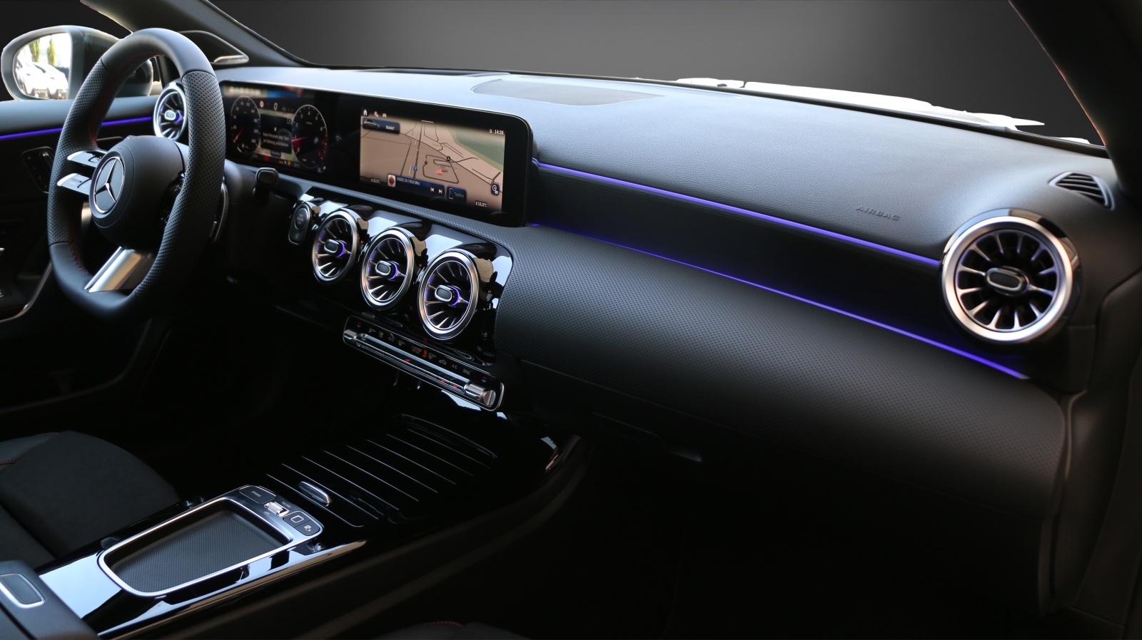 MERCEDES-BENZ A 200 7G-DCT Night Star-image-7