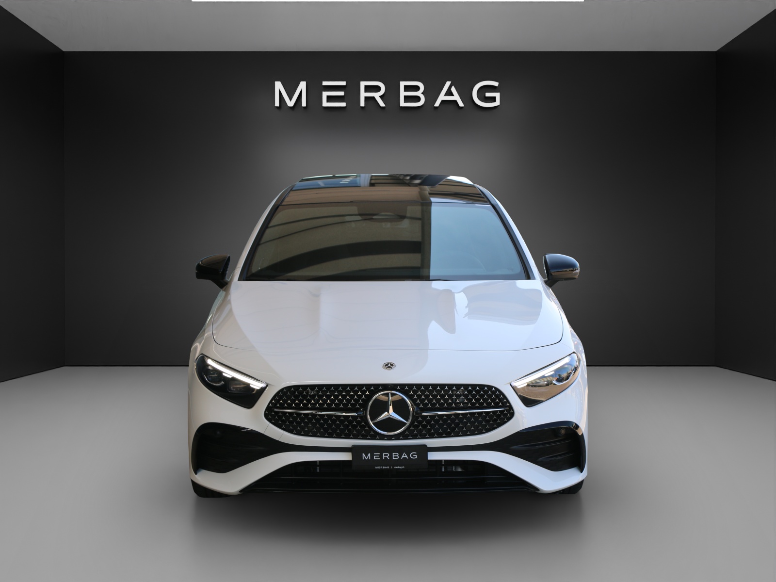 MERCEDES-BENZ A 200 7G-DCT Night Star-image-12
