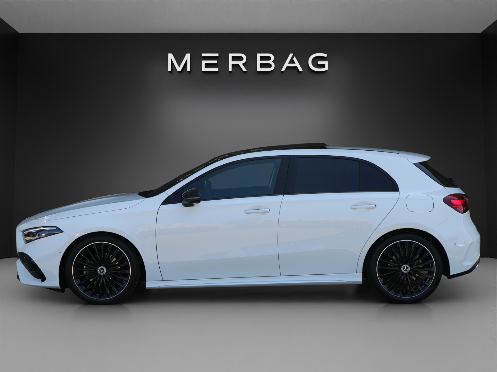 MERCEDES-BENZ A 200 7G-DCT Night Star-image-1