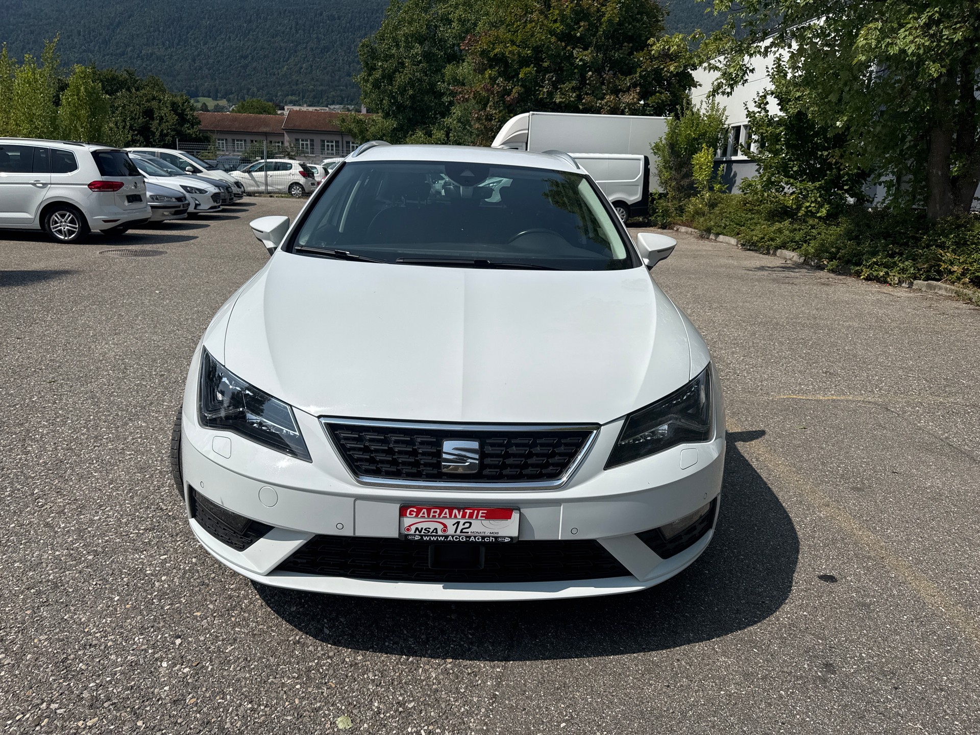 SEAT Leon ST 2.0 TDI CR Style 4Drive DSG * Gr. Navi * Xenon * Klima-auto * PDC v&h * Tempomat * Ab MFK-image-1
