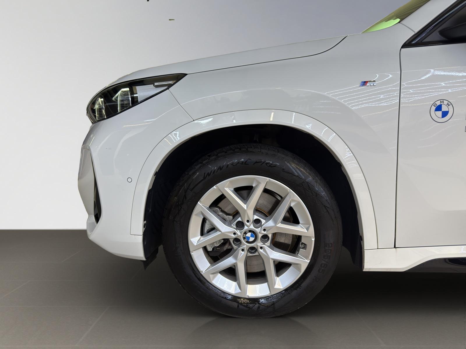 BMW X1 23i xDrive M Sport-image-16