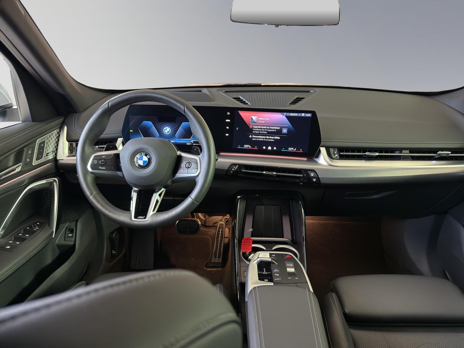 BMW X1 23i xDrive M Sport-image-8