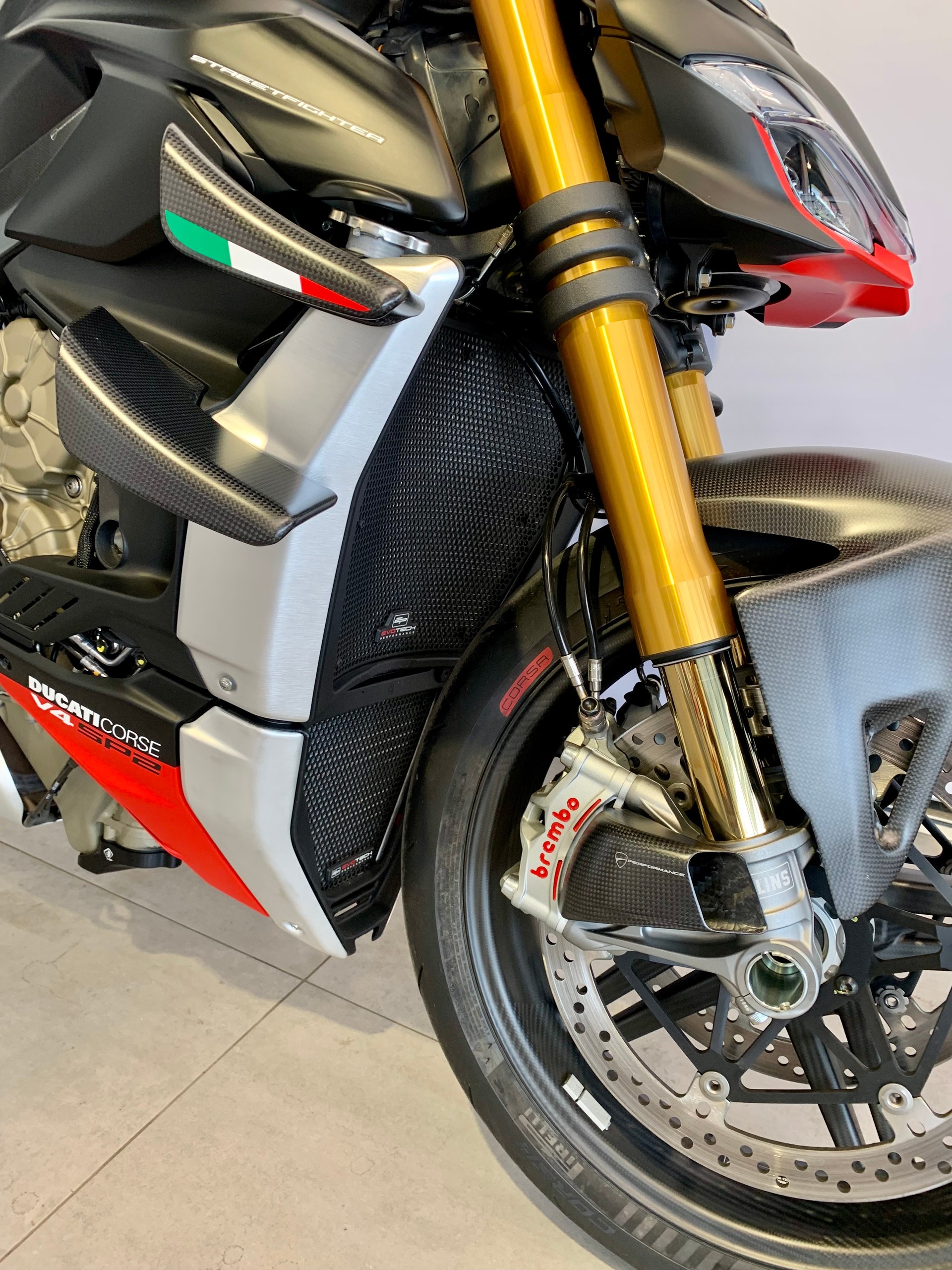 DUCATI Streetfighter V4 SP2-image-14