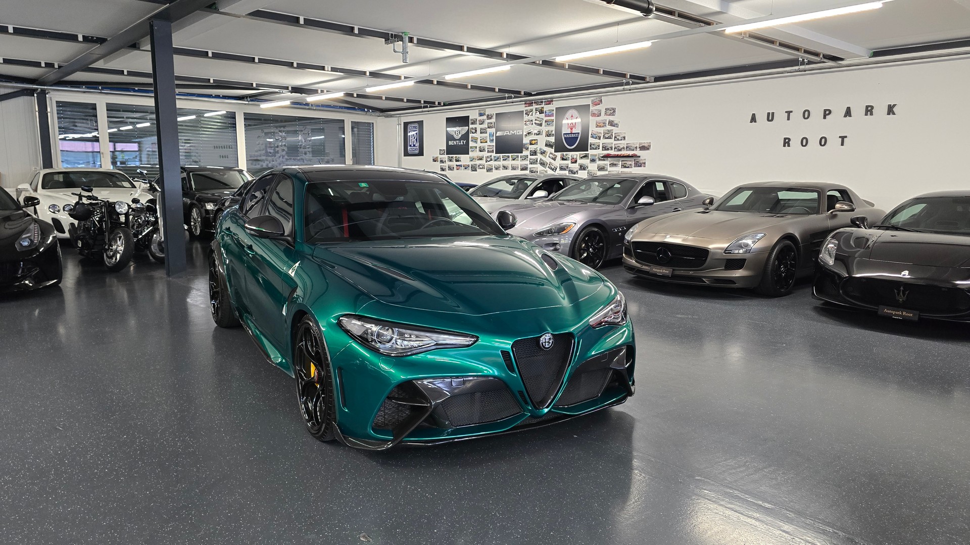 ALFA ROMEO Giulia 2.9 V6 GTA Automatic-image-1