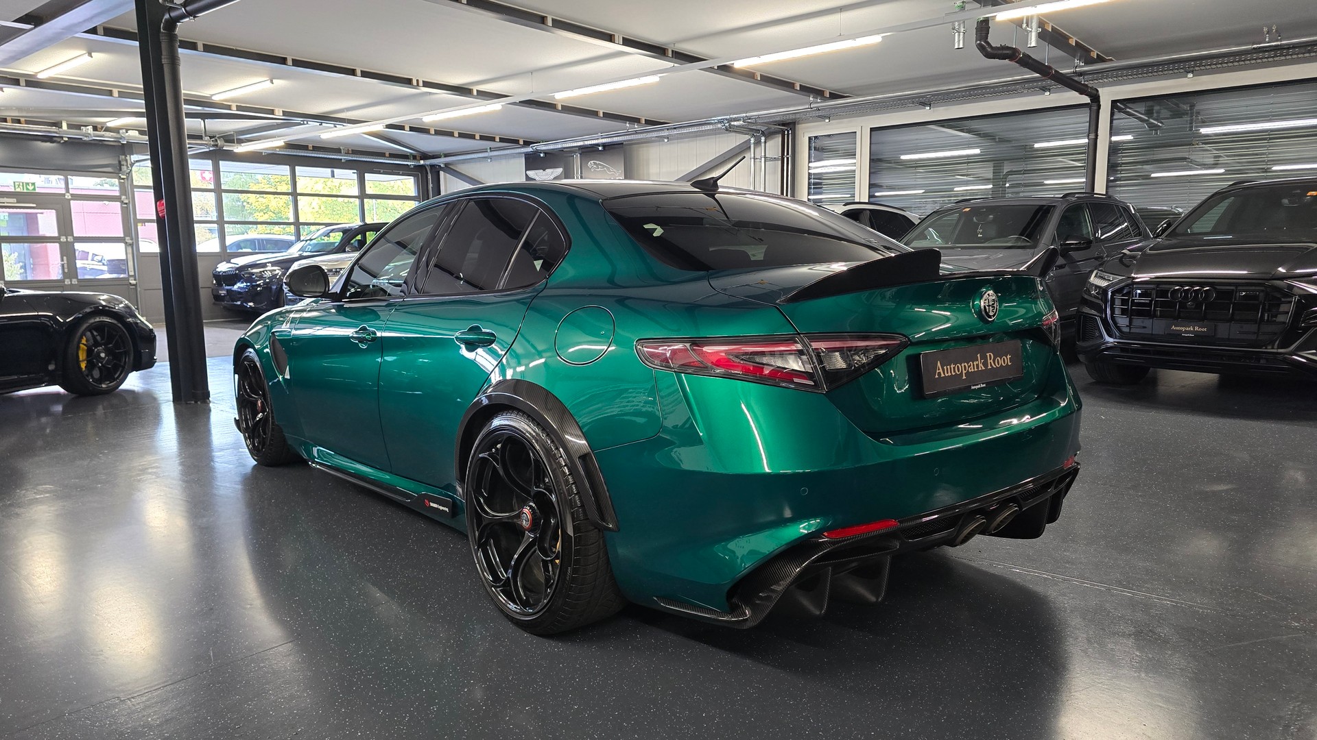 ALFA ROMEO Giulia 2.9 V6 GTA Automatic-image-9