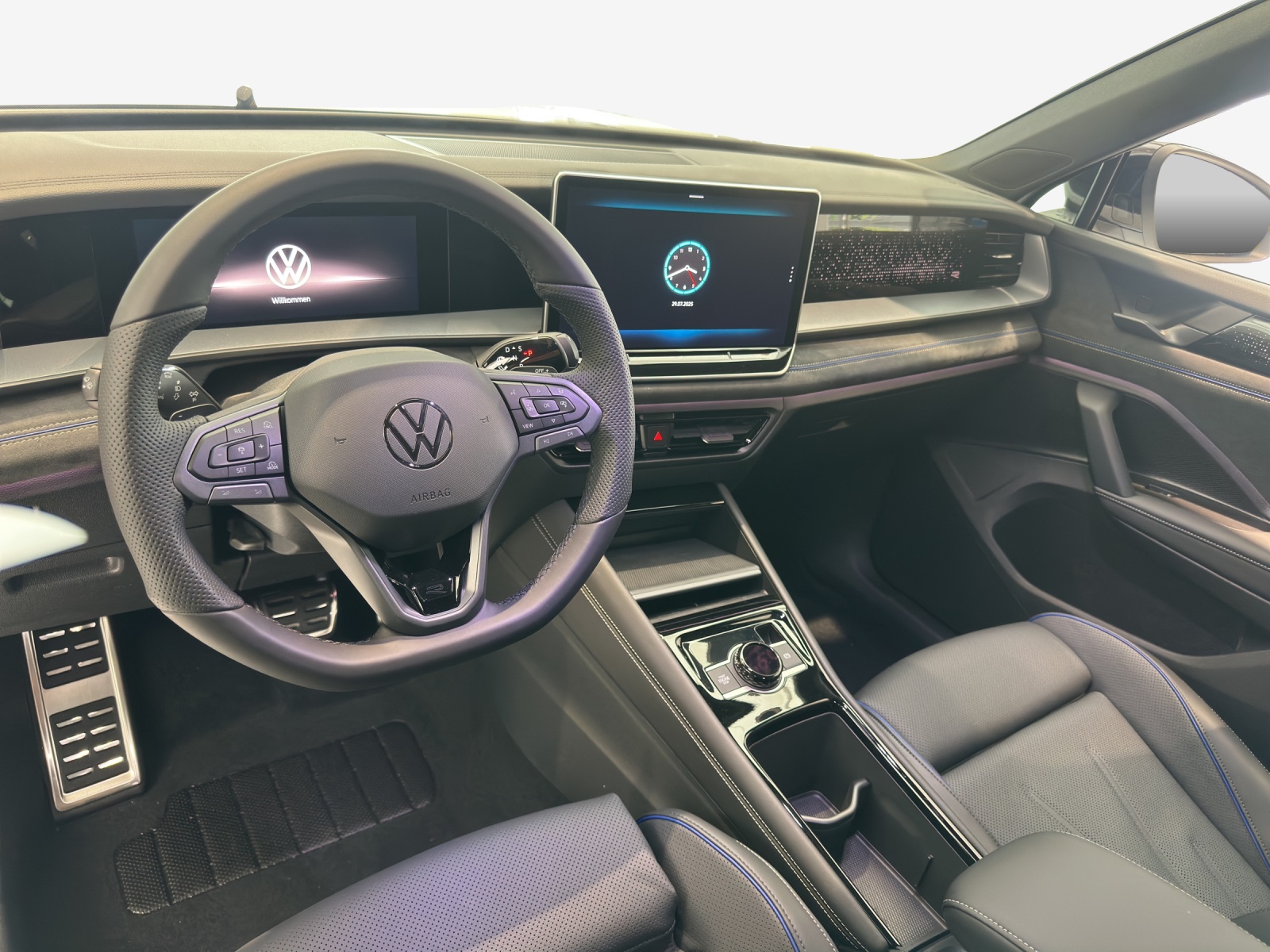 VW Tayron 1.5 TSI evo2 eHybrid R-Line DSG-image-8