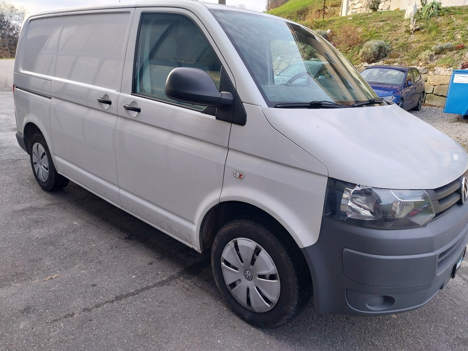 VW T5 2.0 TDI-image-3