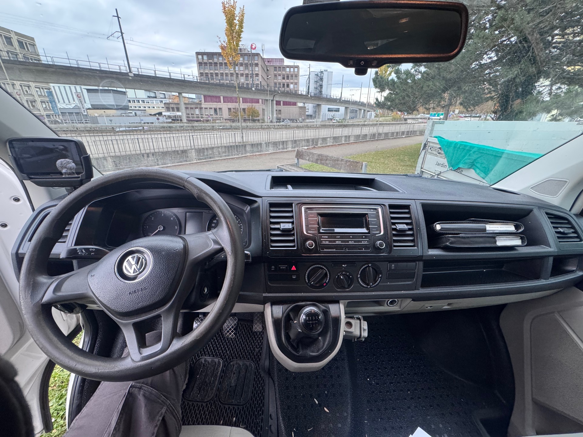 VW T6 2.0 TDI 4Motion-image-3
