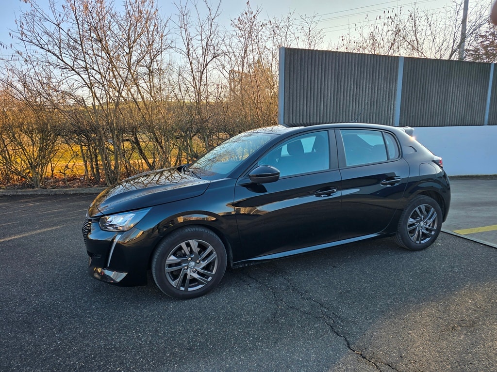 PEUGEOT 208 1.2 PureTech 100 Active Pack-showroom-element-2