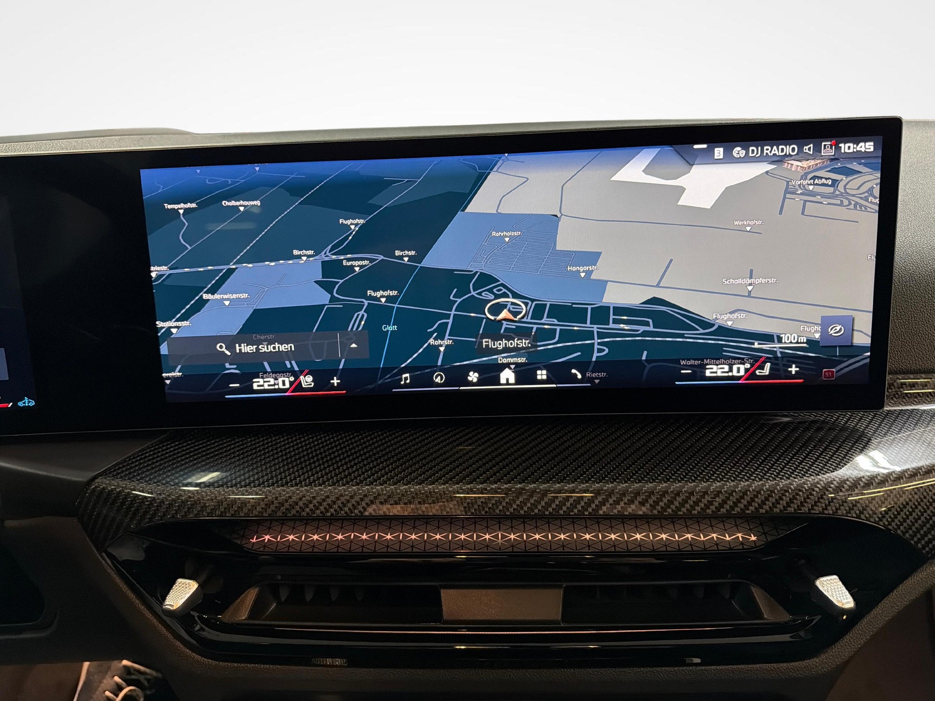 BMW M340d xDrive Touring-image-14