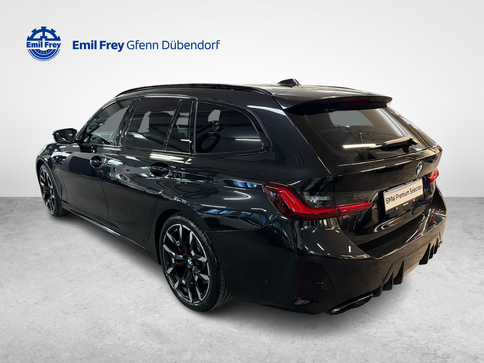 BMW M340d xDrive Touring-image-3