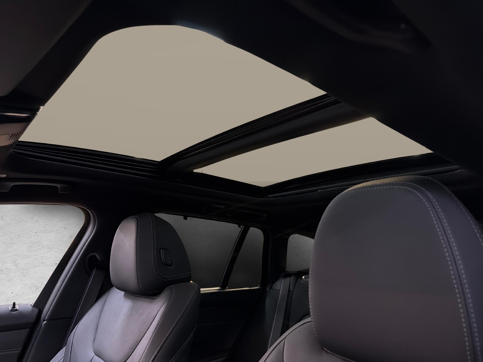 BMW M340d xDrive Touring-image-19
