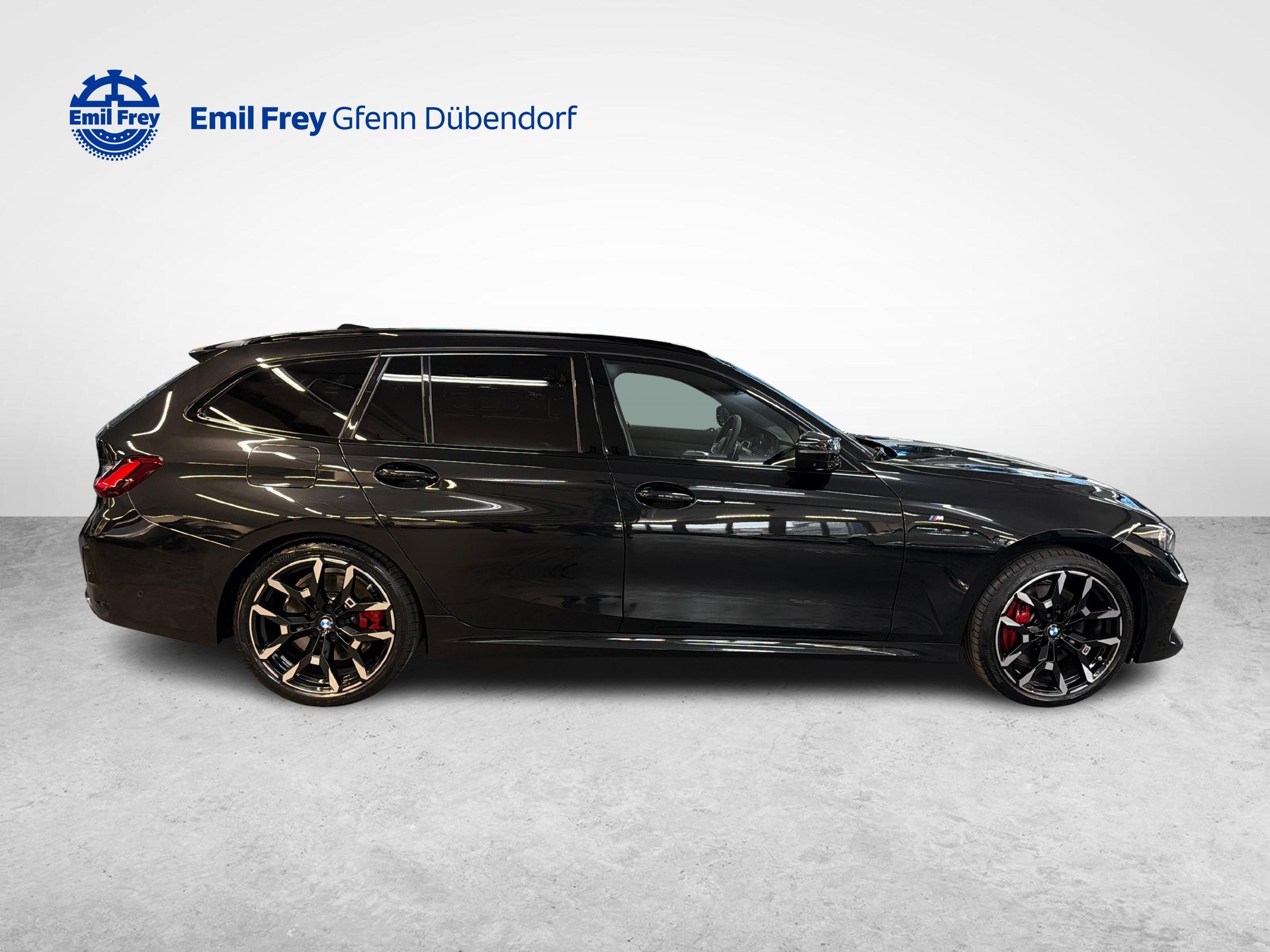 BMW M340d xDrive Touring-image-5