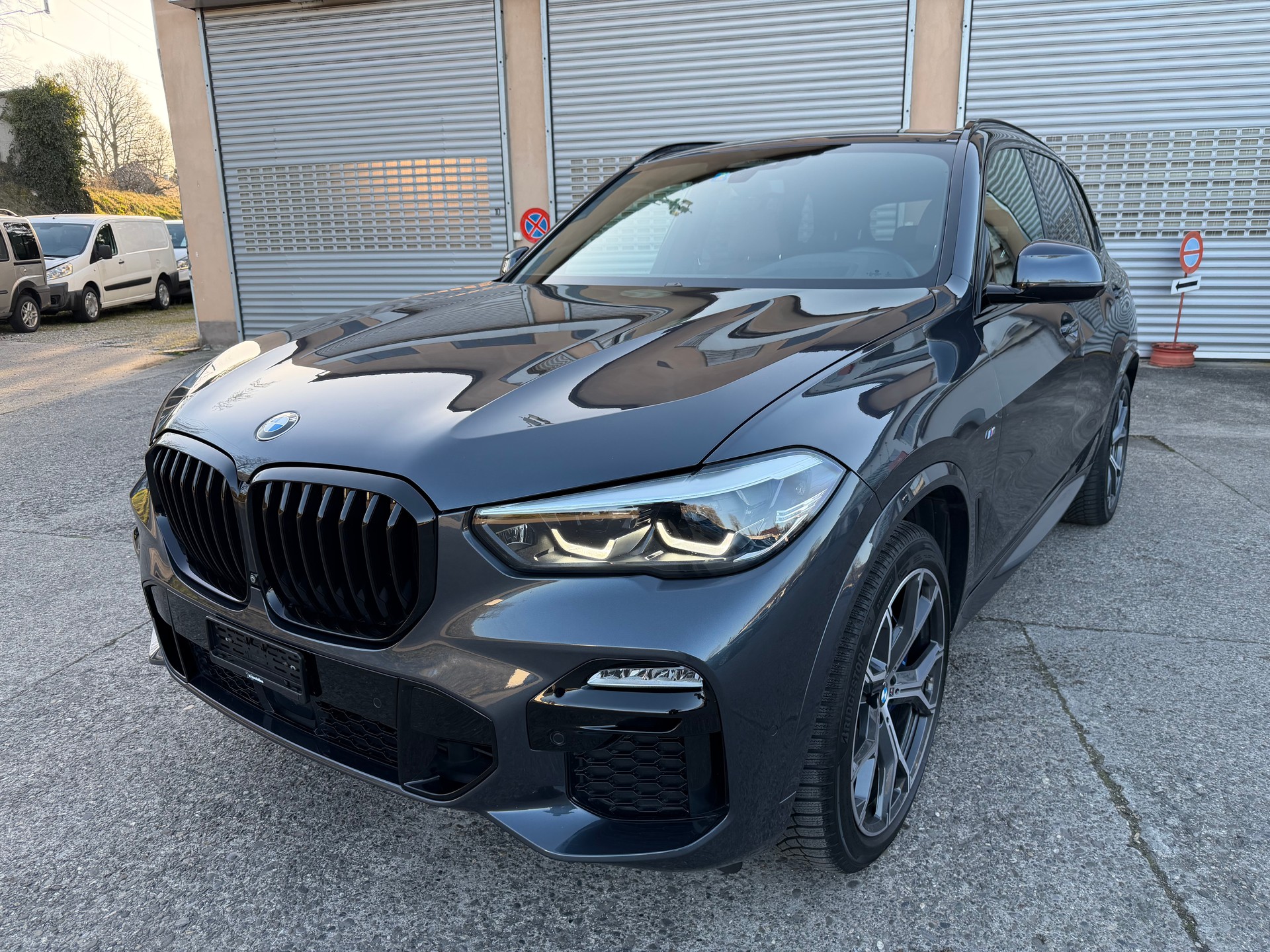 BMW X5 xDrive 30d Steptronic M-image-0