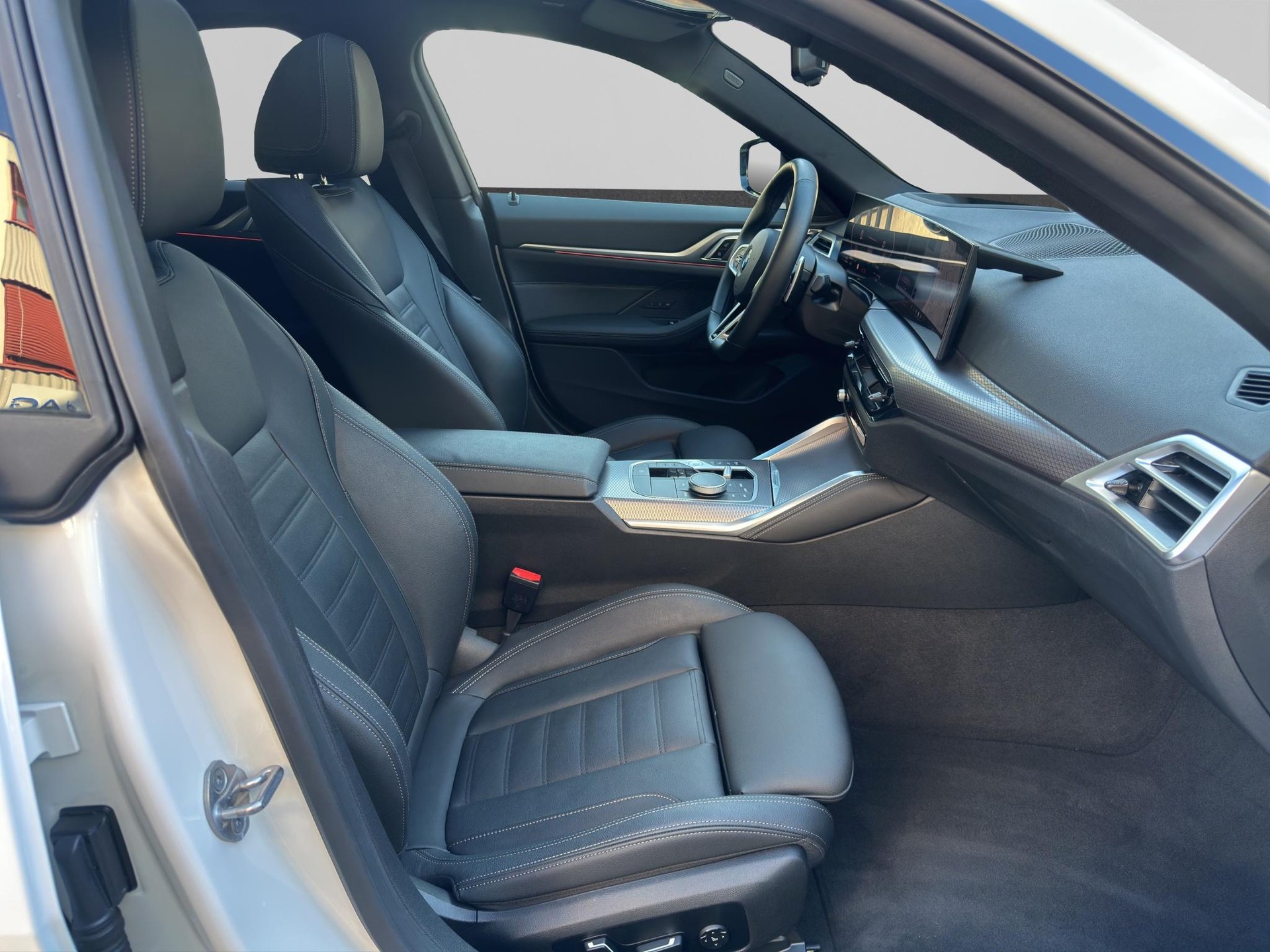 BMW 430i M Sport xDrive Gran Coupé-image-17