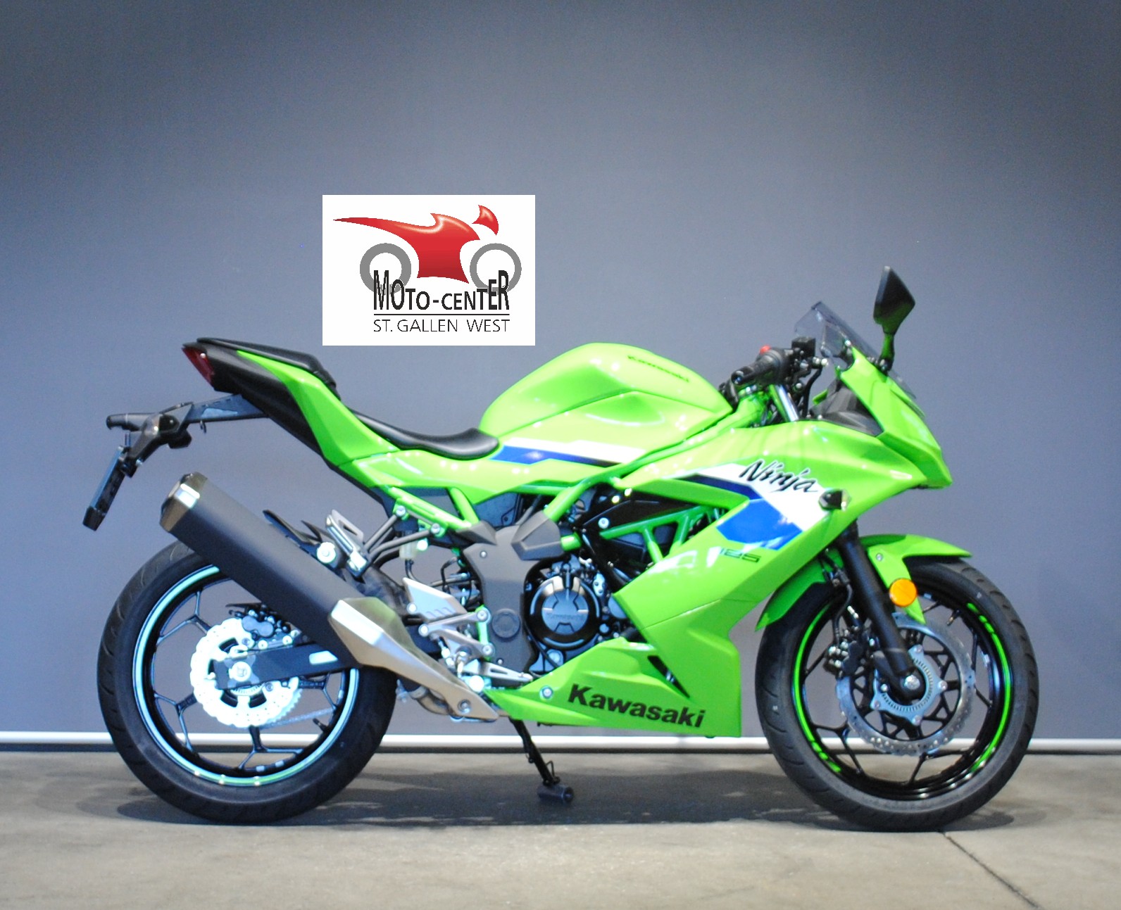 KAWASAKI Ninja 125-showroom-element-1
