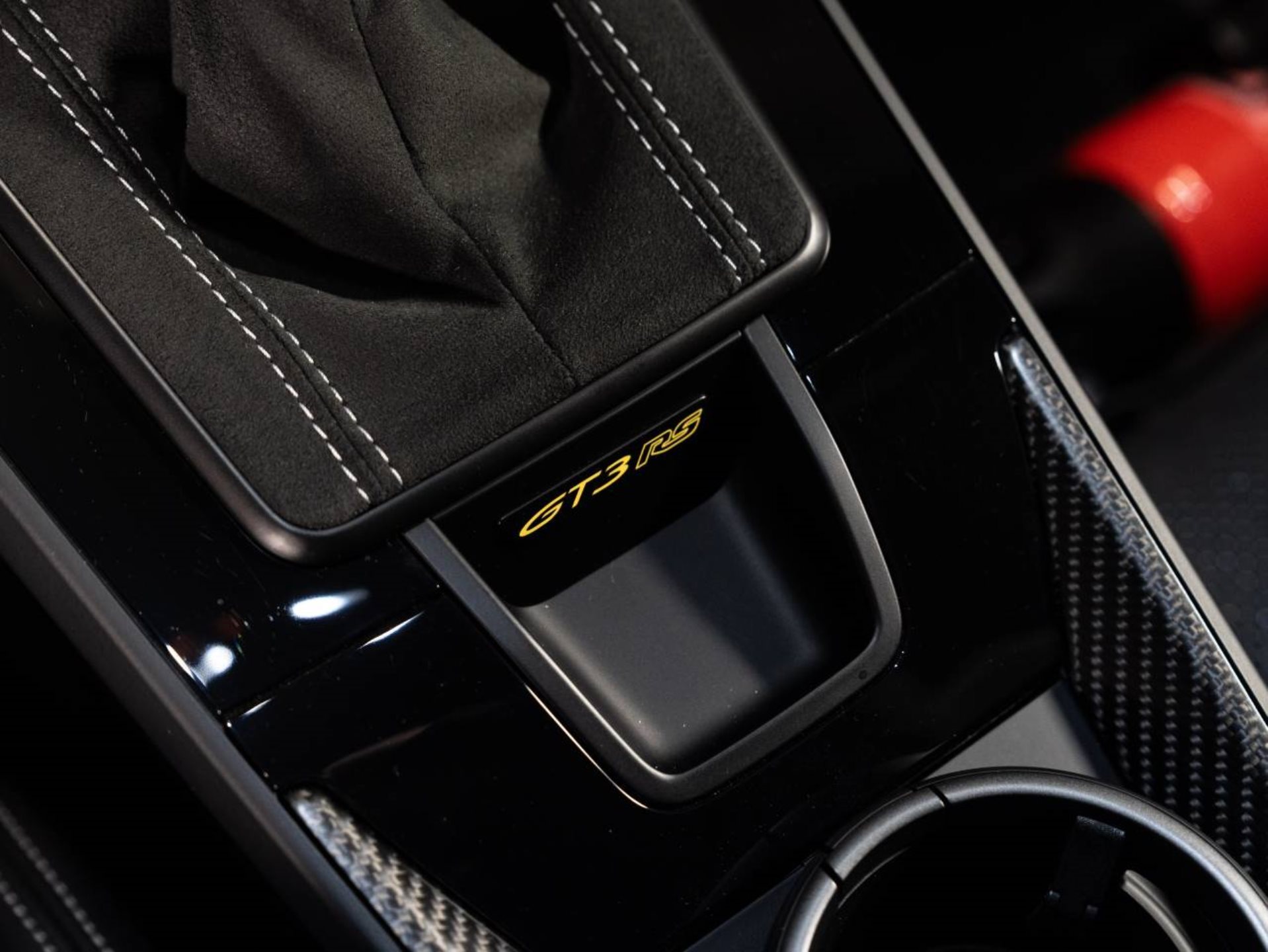 PORSCHE 911 GT3 RS (MY23)-image-10