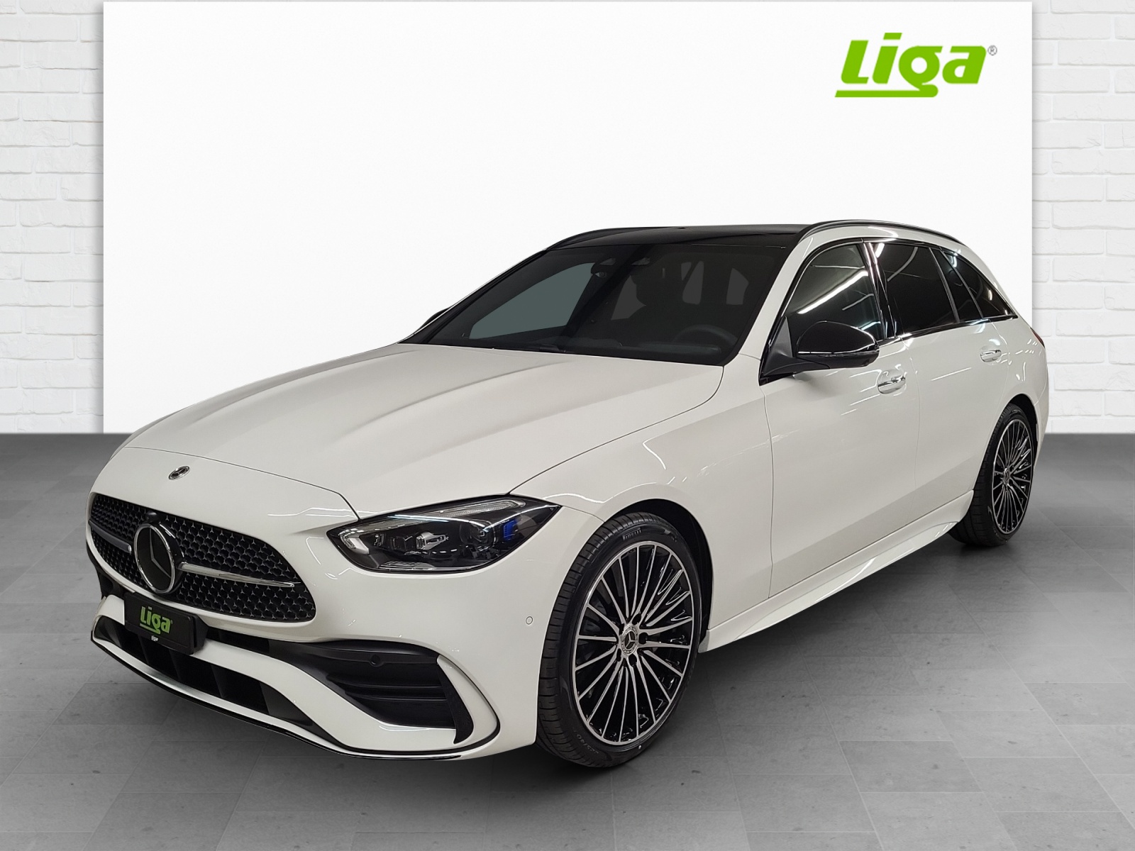 MERCEDES-BENZ C 300 AMG Line 4Matic T-Modell-image-1