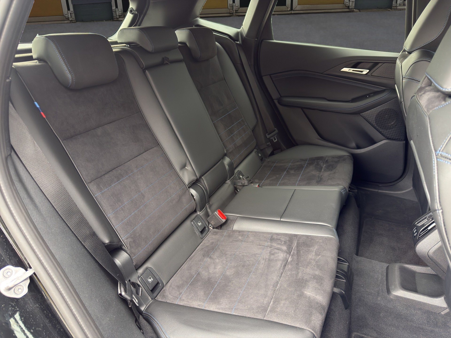 BMW 218d Active Tourer M Sport DKG-image-12