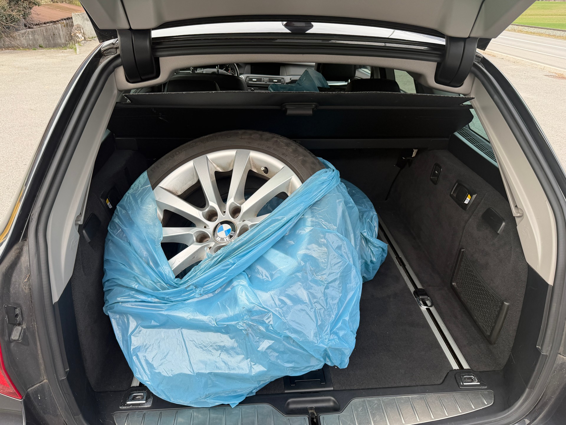 BMW 535d xDrive Touring Steptronic-image-10