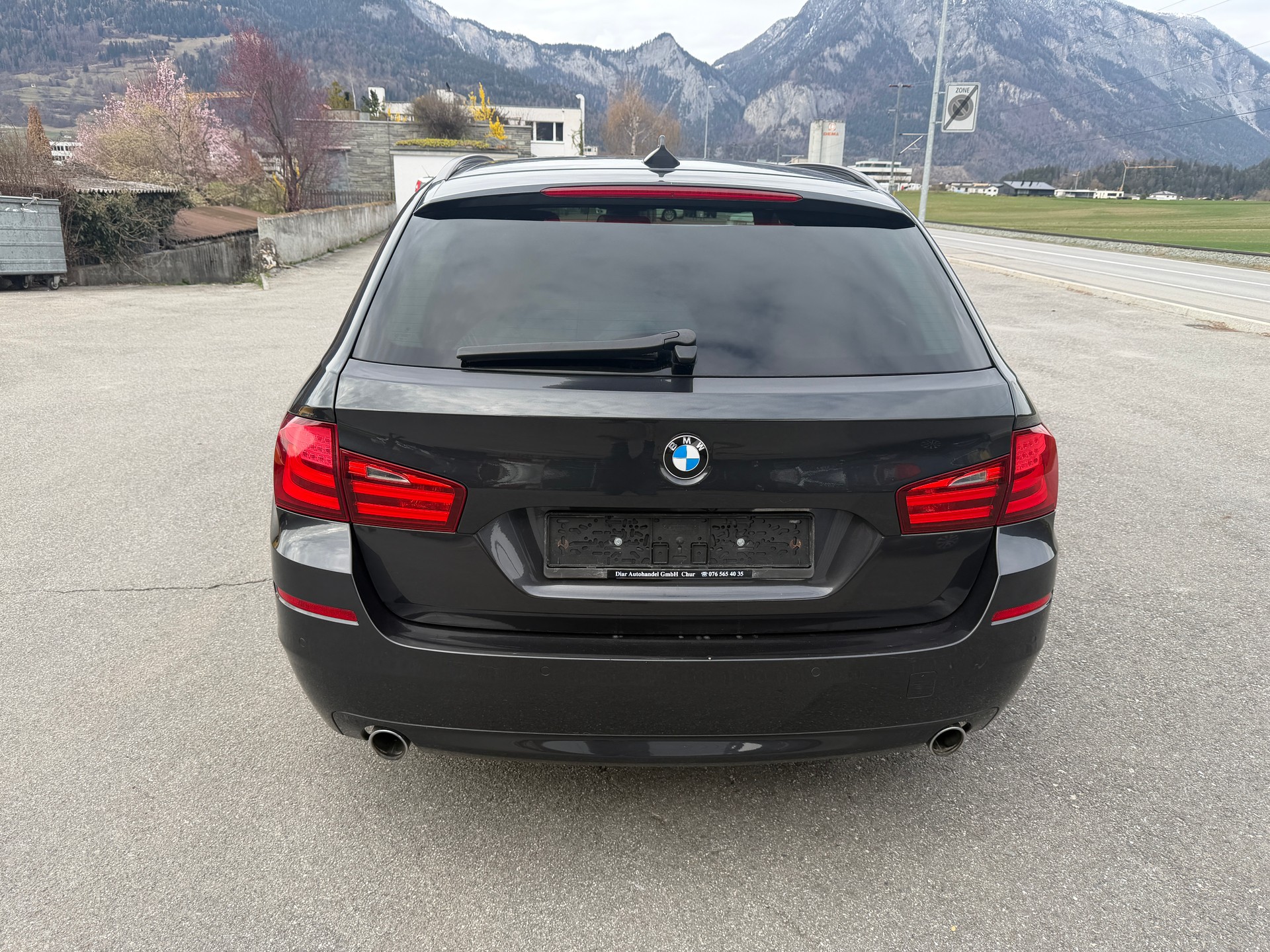 BMW 535d xDrive Touring Steptronic-image-4