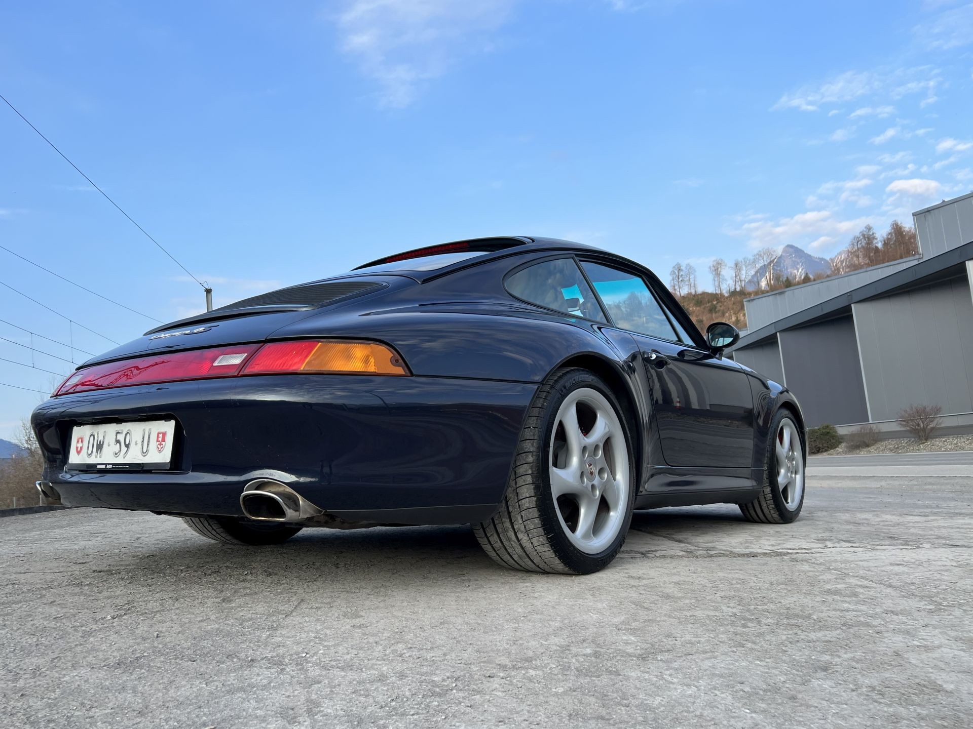 PORSCHE 911 Carrera 4S-image-7