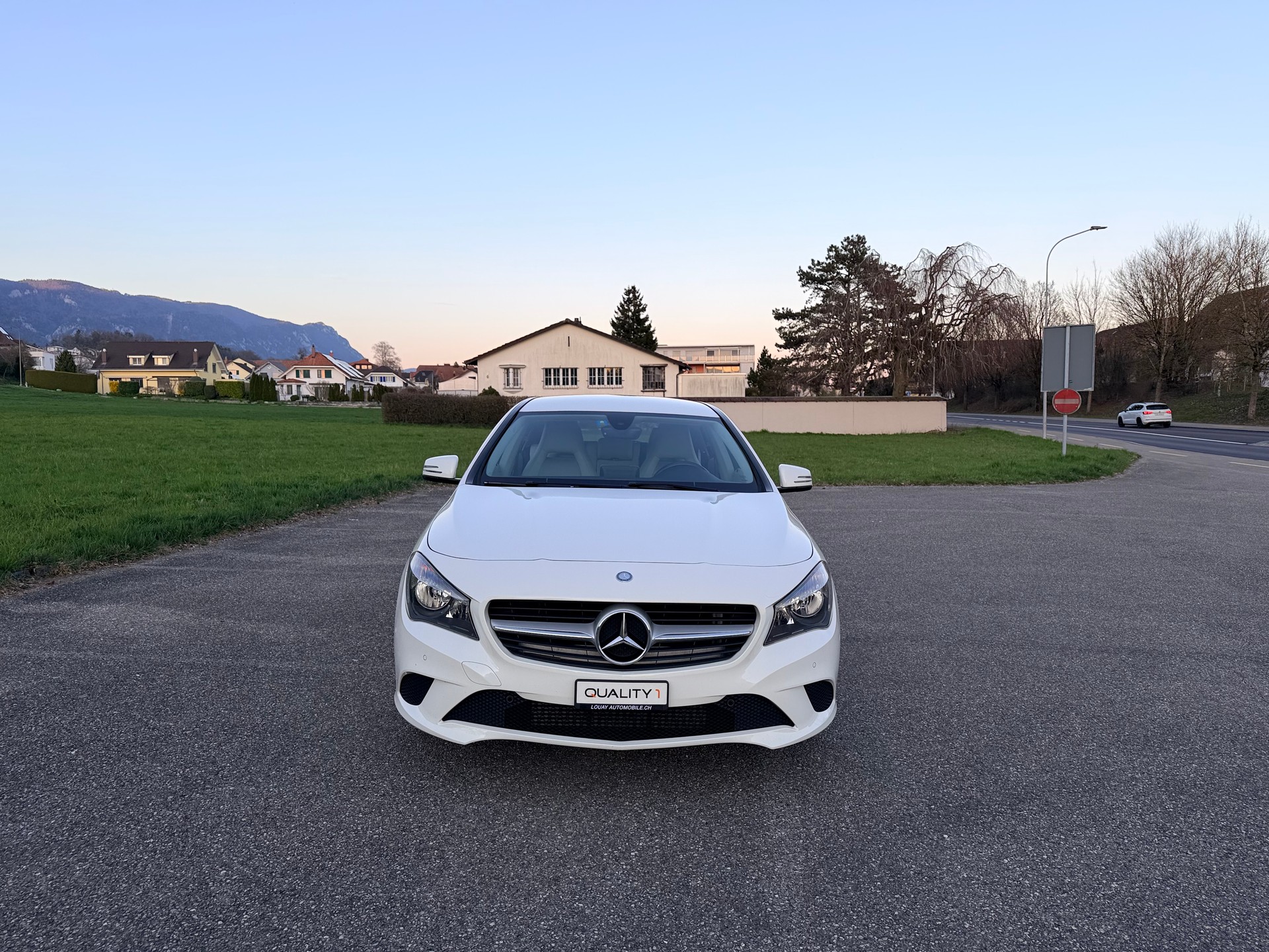MERCEDES-BENZ CLA Shooting Brake 200 Night Star 7G-DCT-image-4