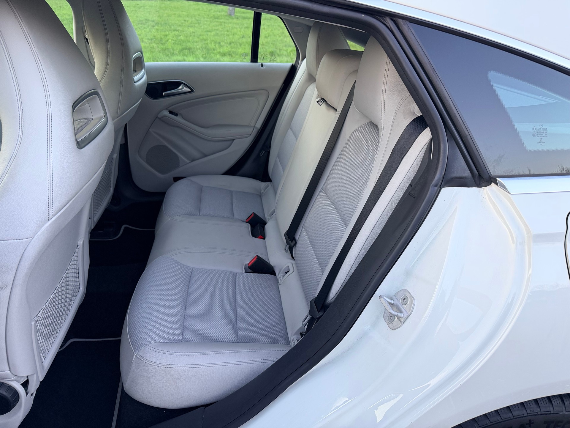 MERCEDES-BENZ CLA Shooting Brake 200 Night Star 7G-DCT-image-16