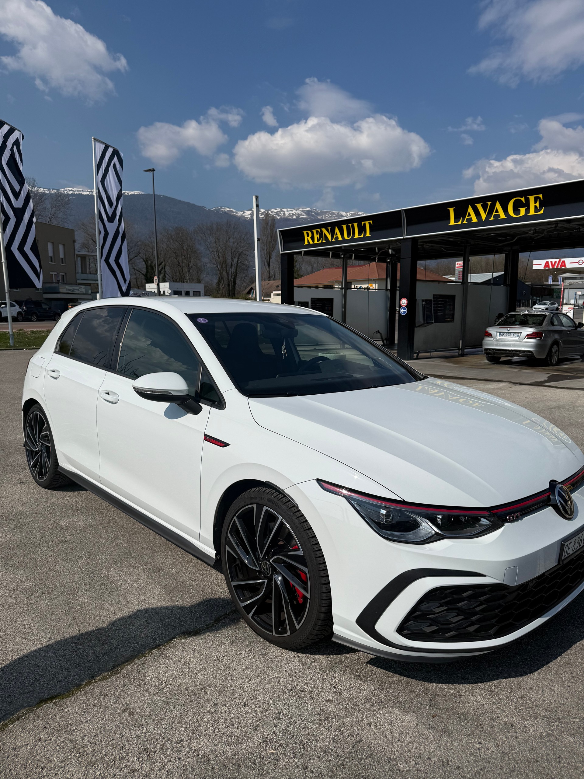 VW Golf 2.0 TSI GTI DSG-image-2