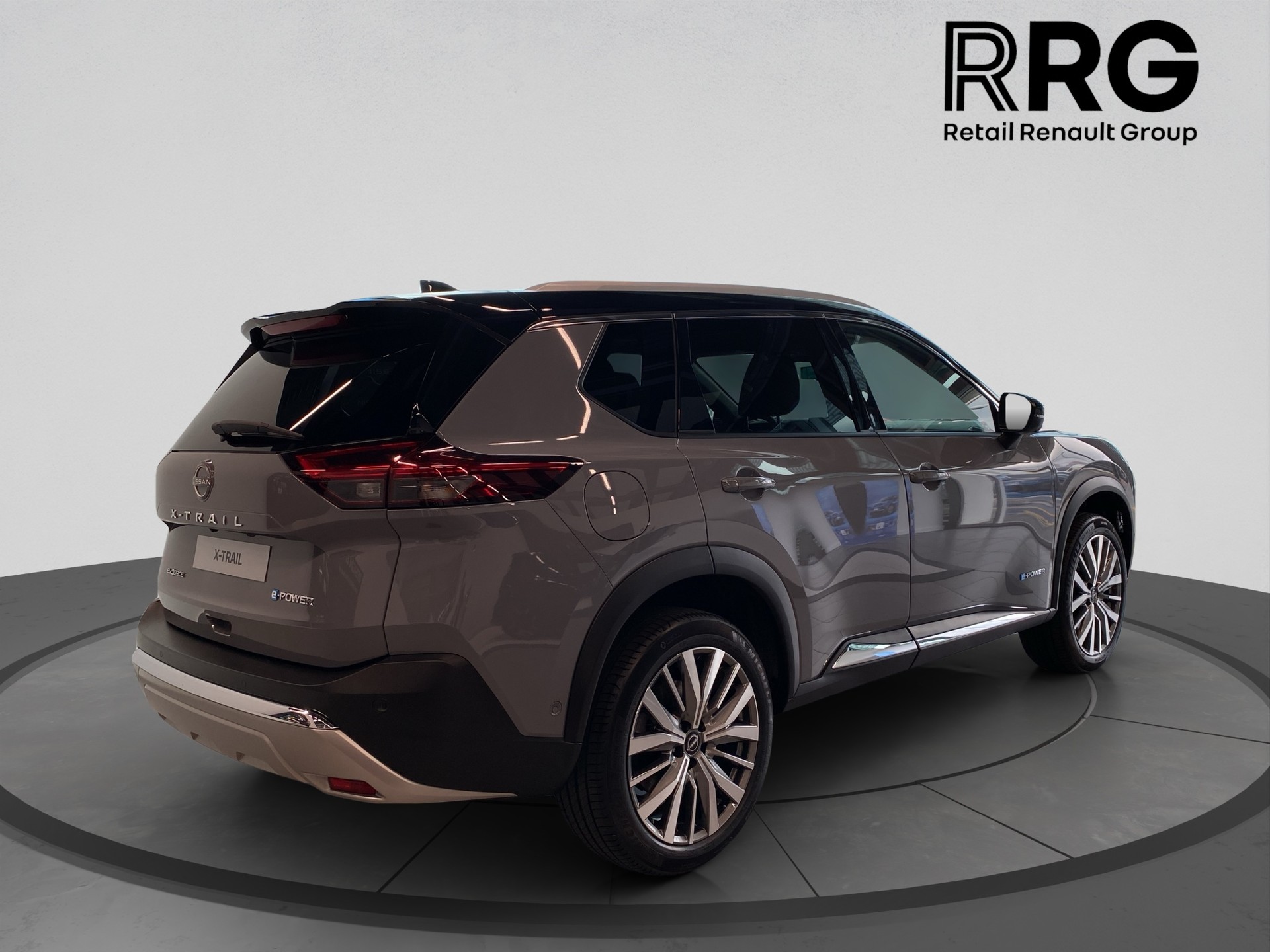 NISSAN X-Trail 1.5 VC-T e-Power 4WD 7 Sitze Tekna+-image-2