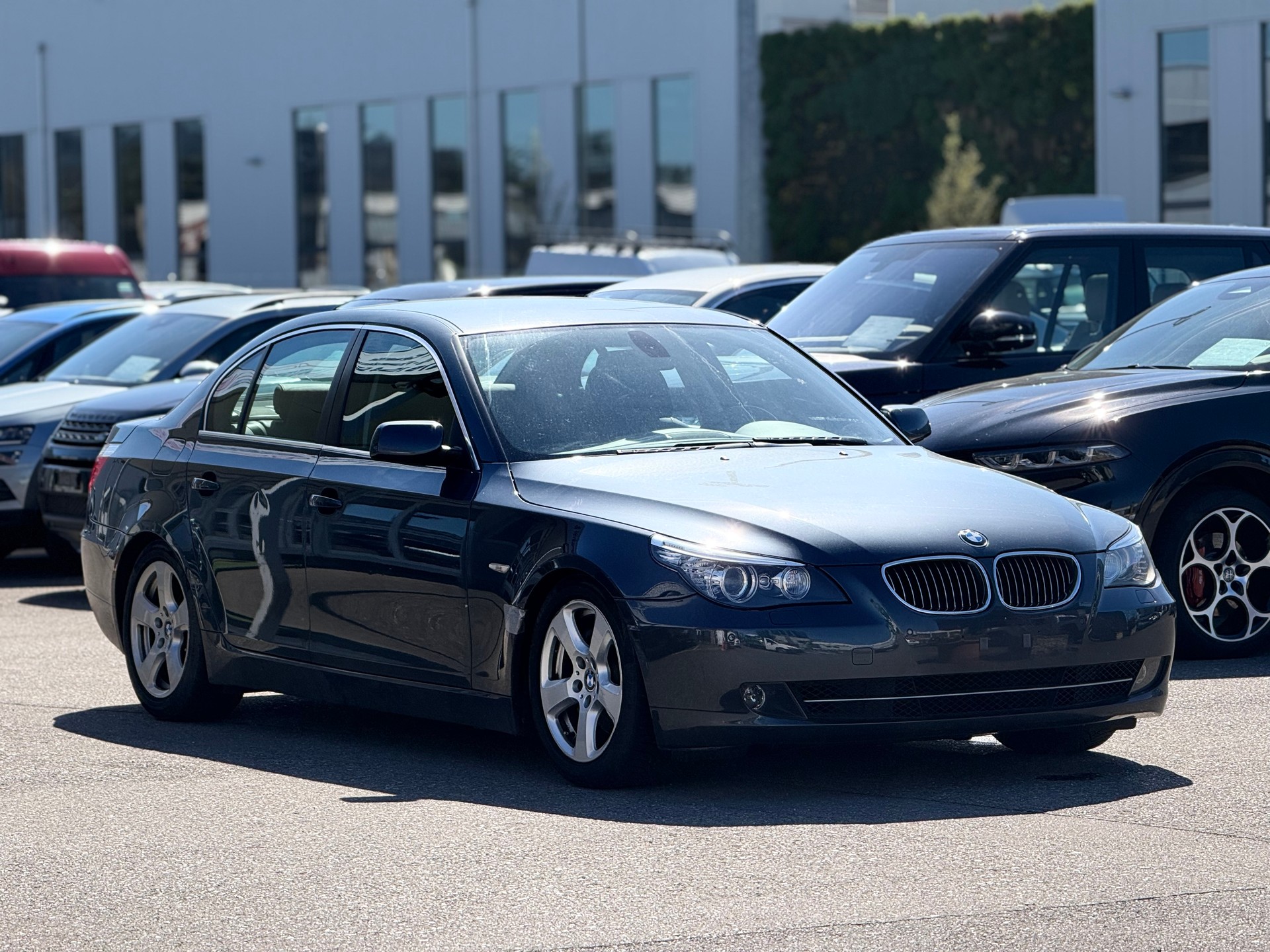 BMW 530xi Steptronic-image-0